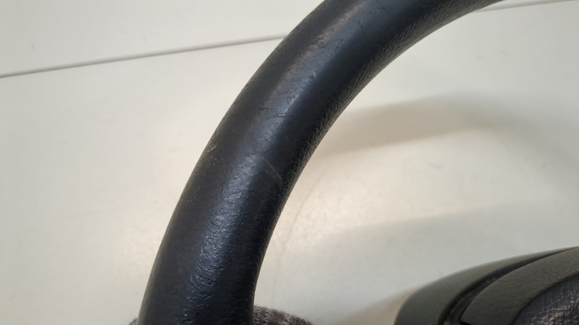 Рулевое колесо (руль)