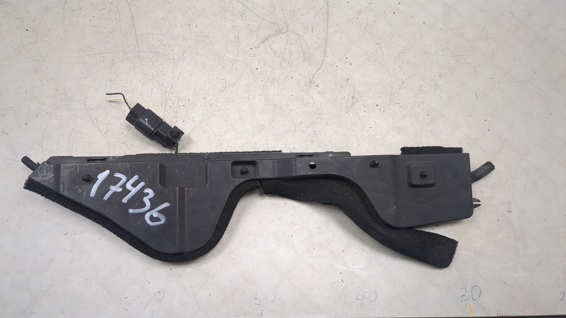 Накладка (кузов наружные)