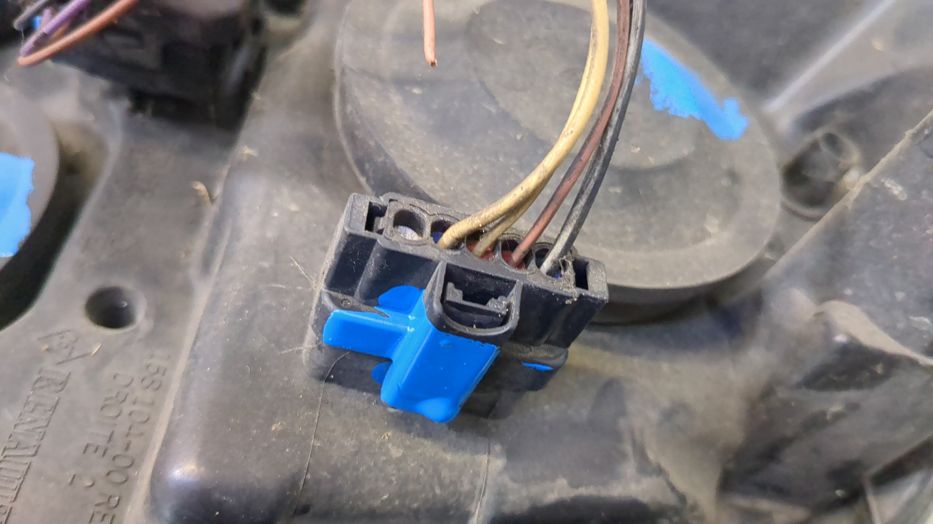 Фара правая