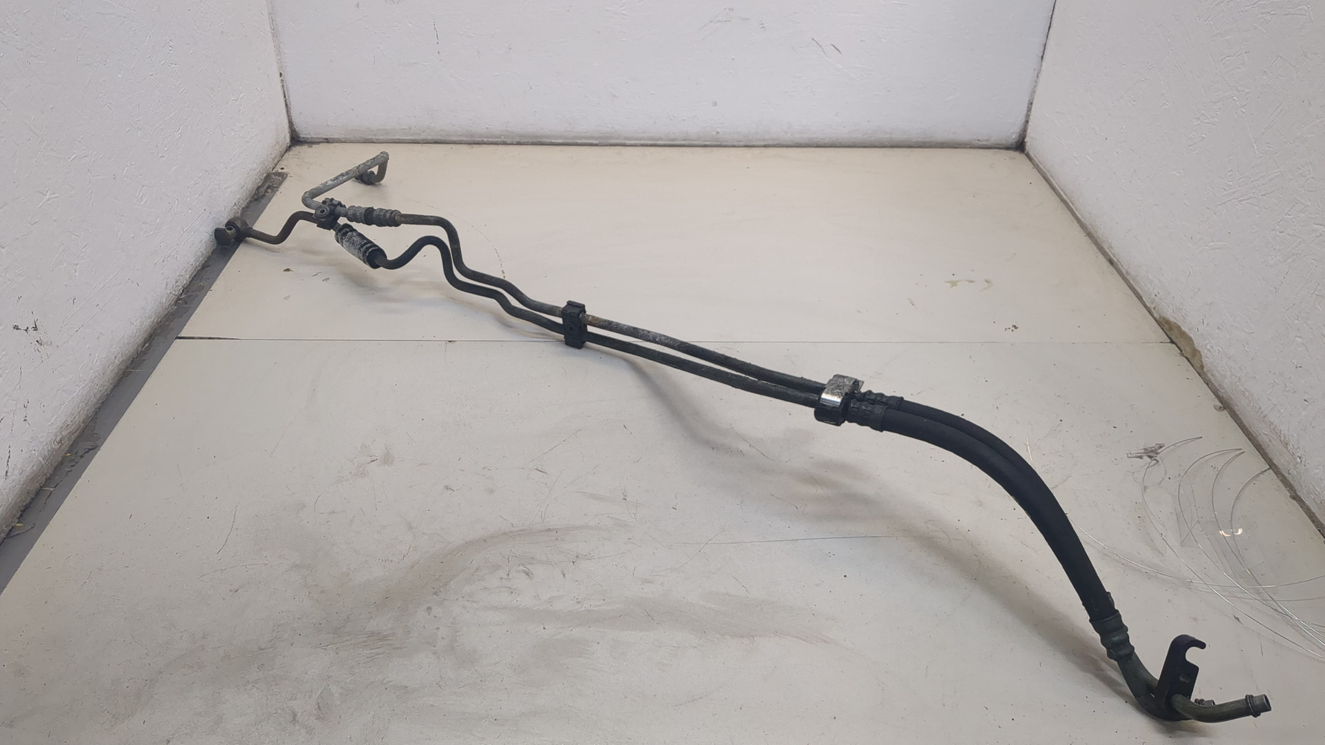 Трубка масляная