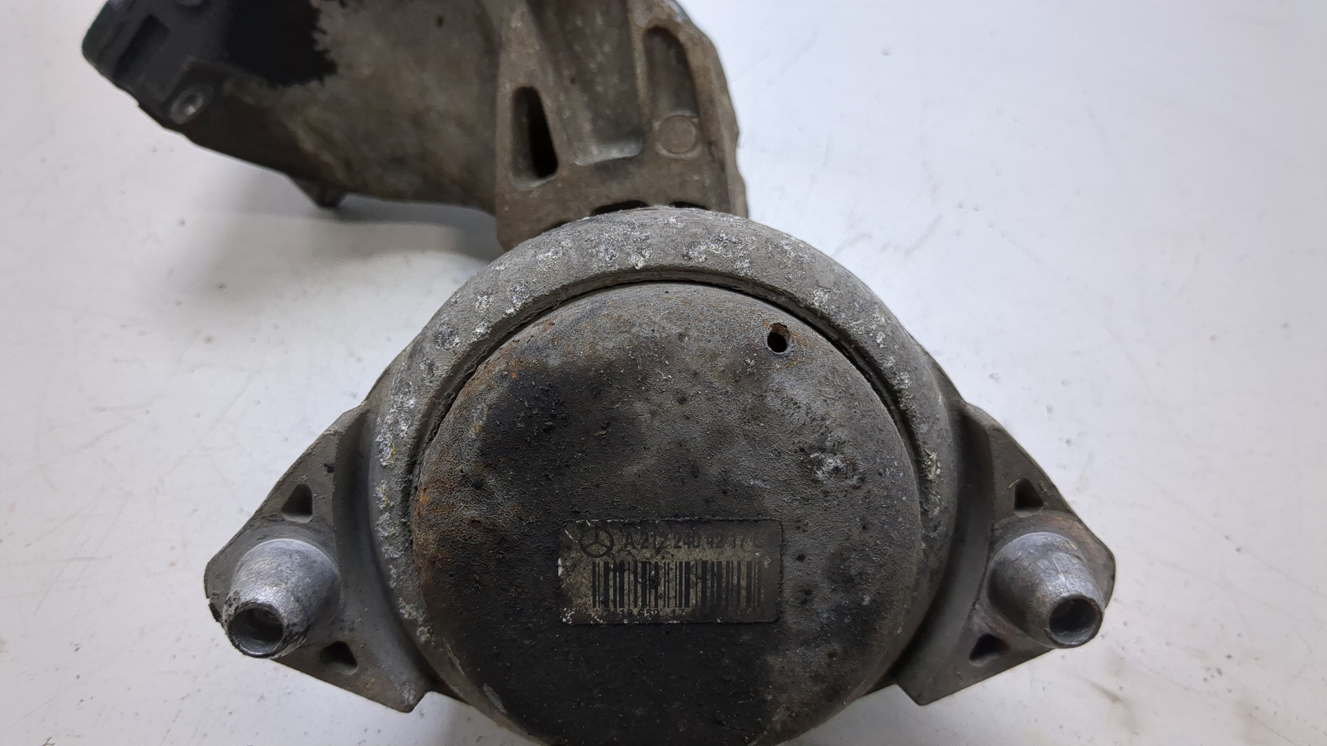 Опора двигателя