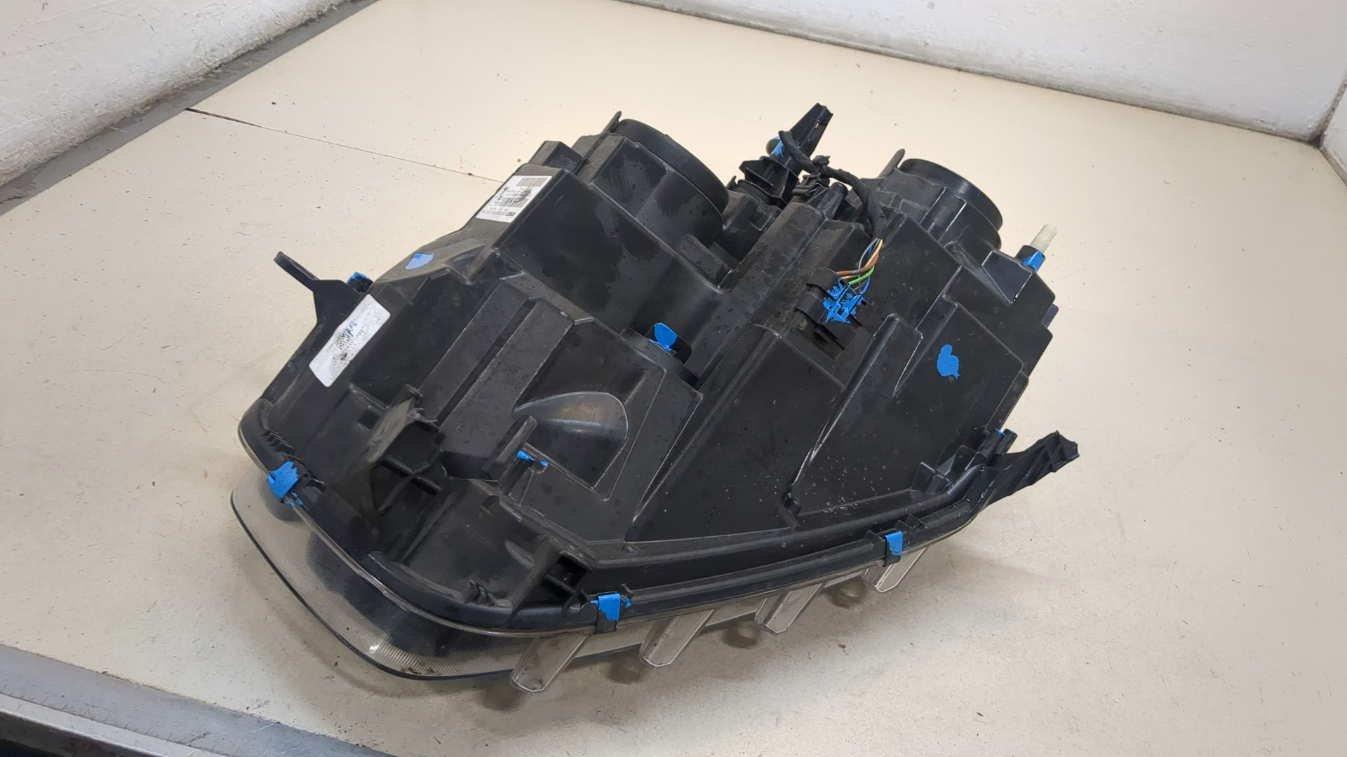 Фара правая