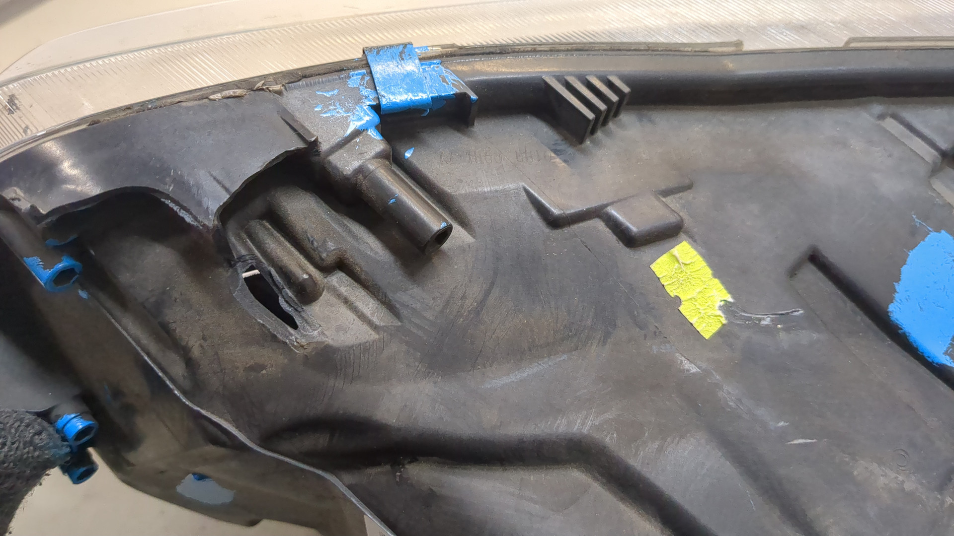 Фара правая