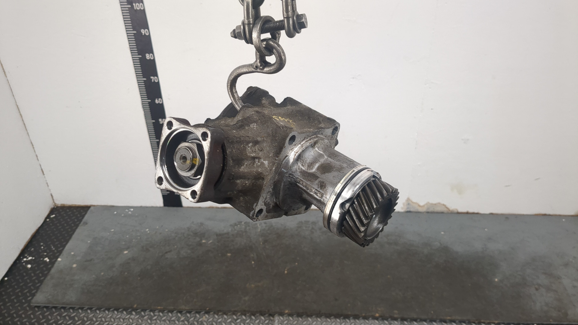 Коробка раздаточная