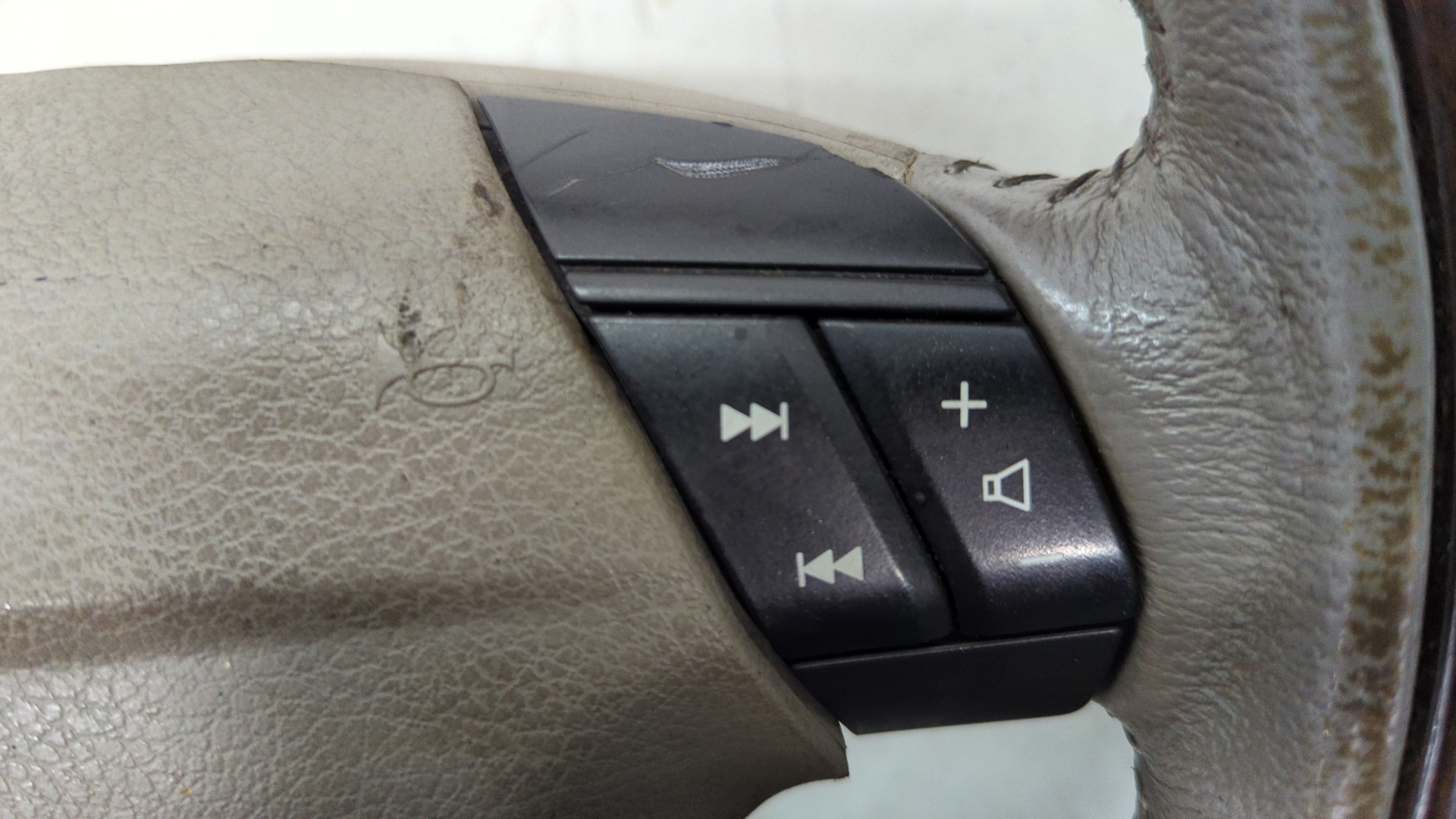 Рулевое колесо (руль)