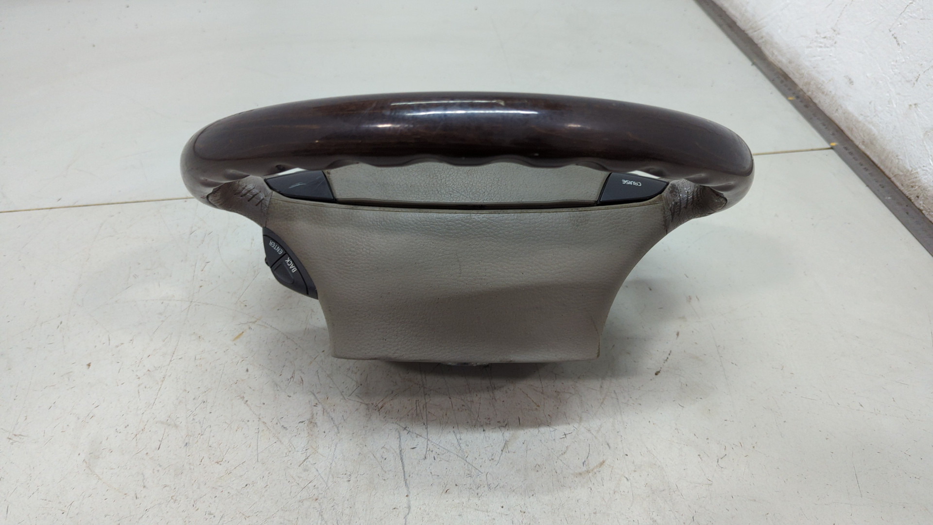 Рулевое колесо (руль)