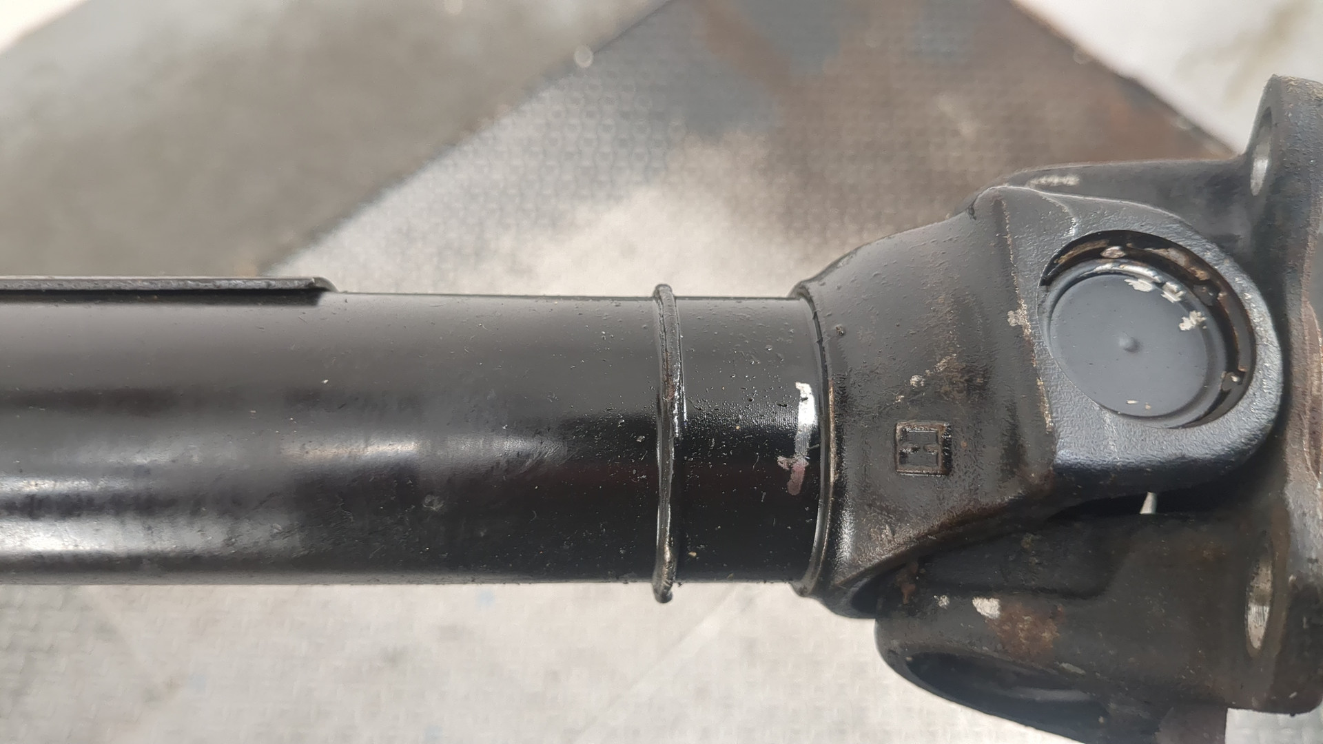 Вал карданный передний