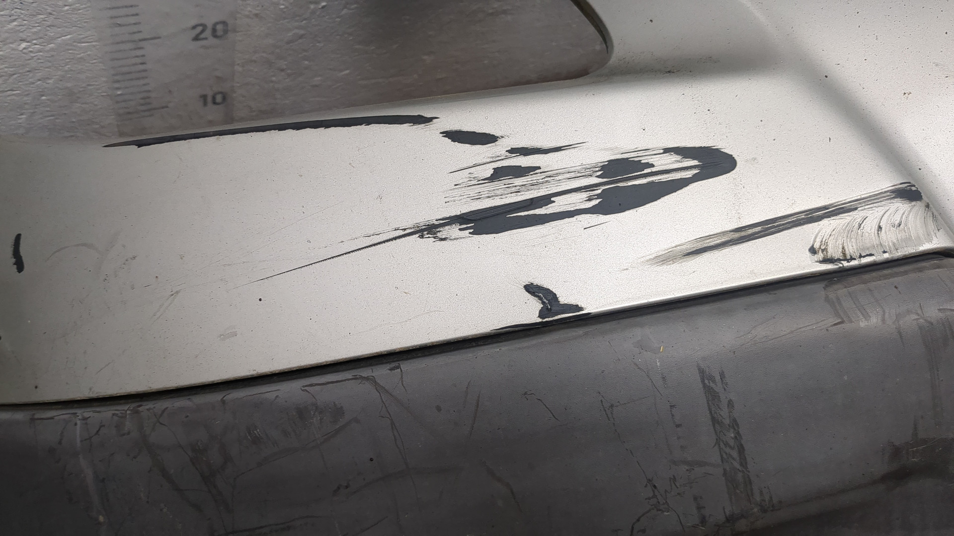 Бампер передний