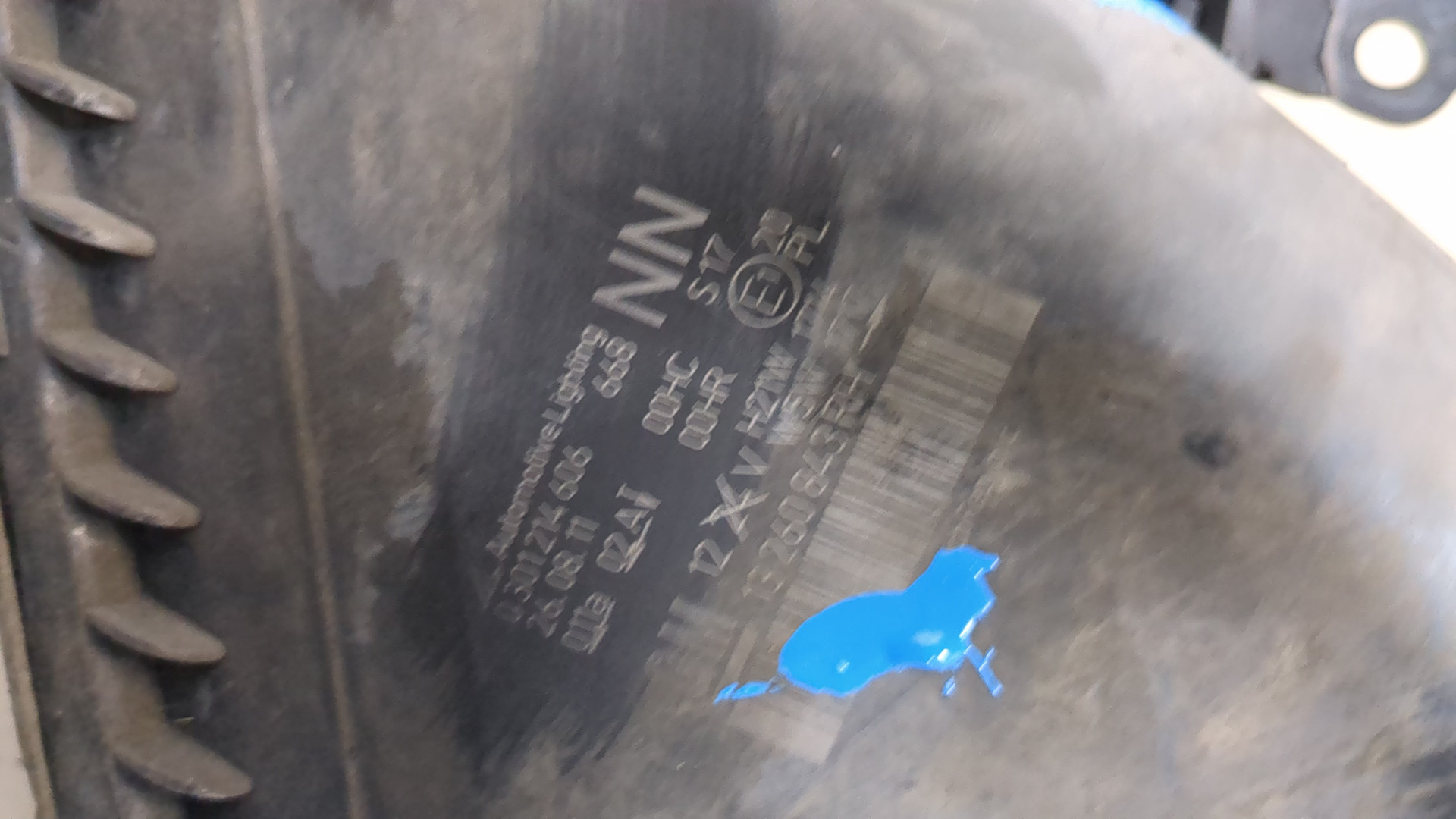 Фара правая