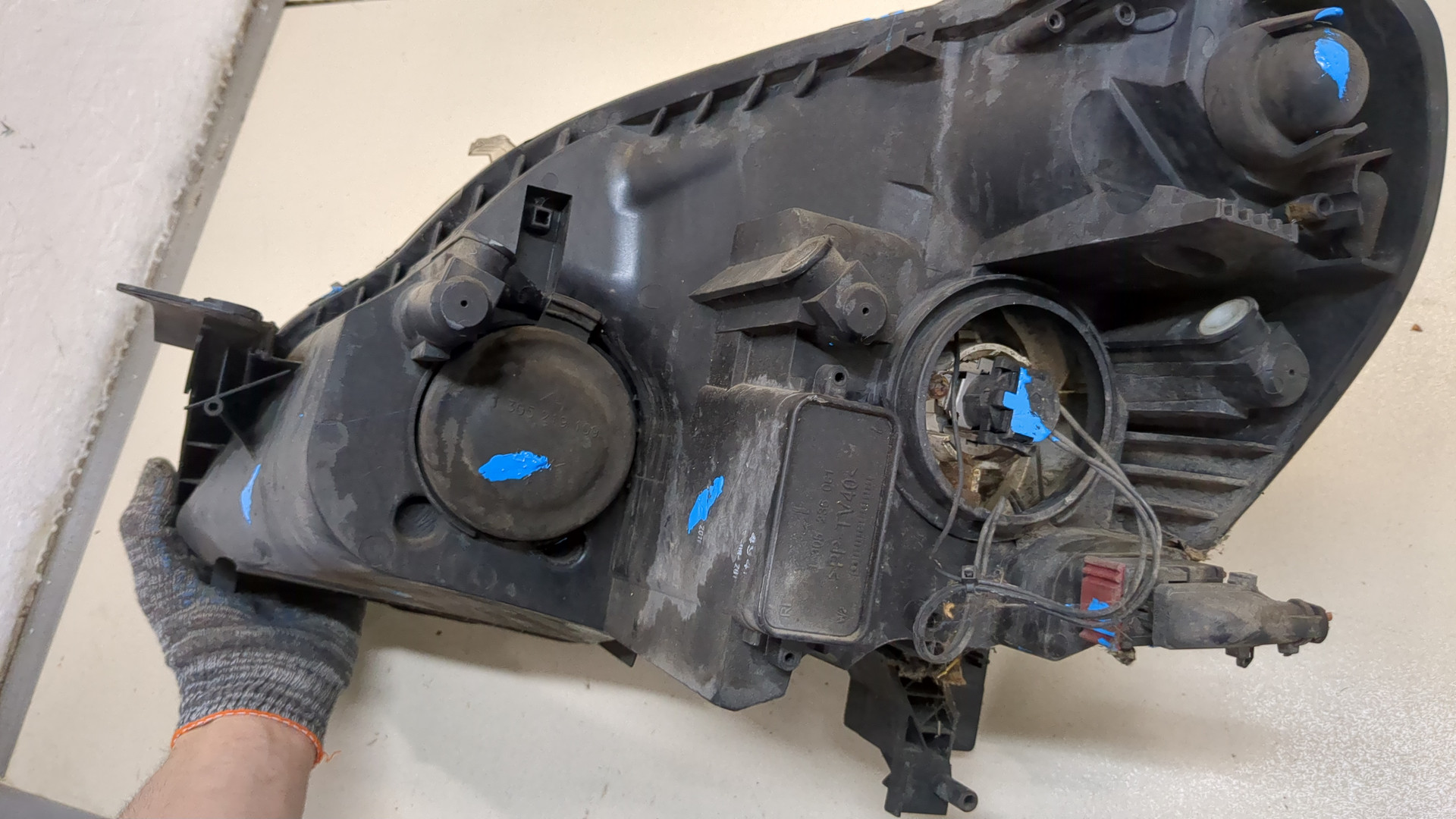 Фара правая