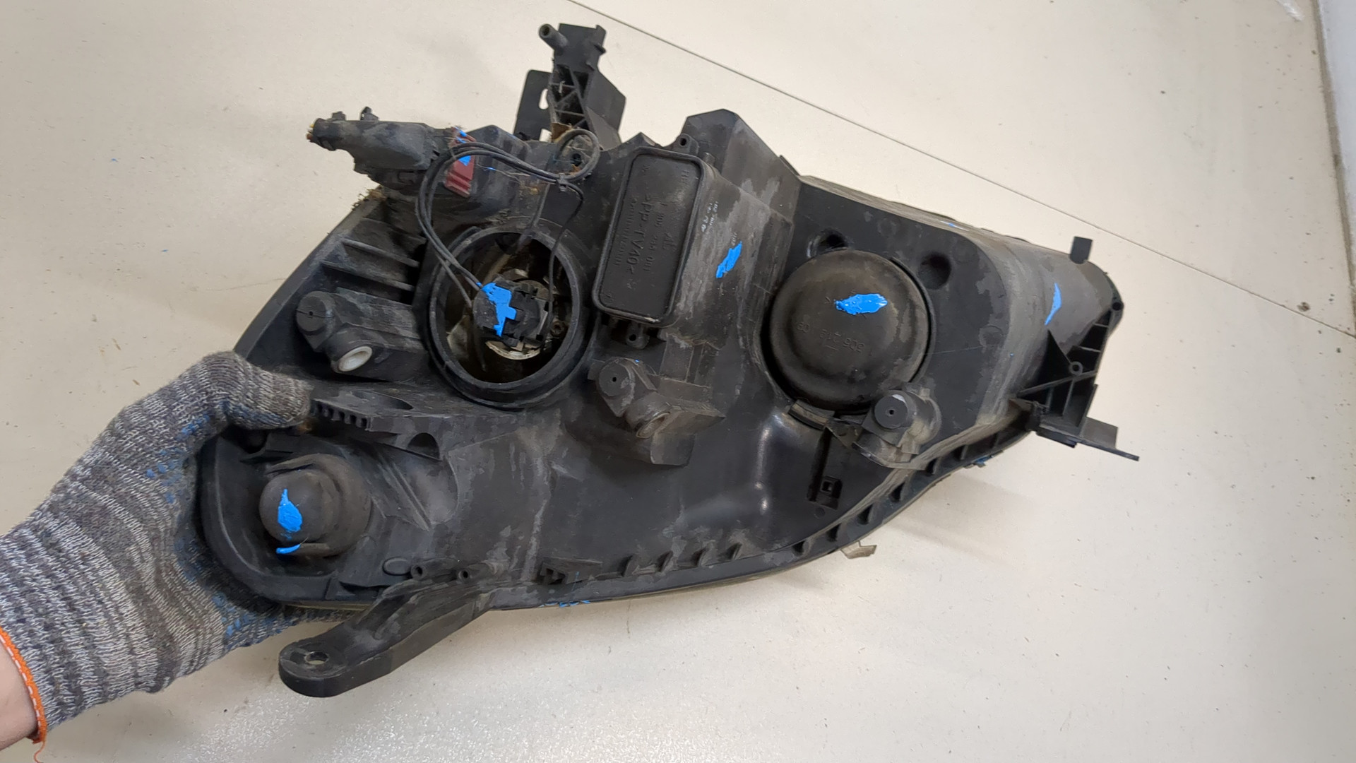 Фара правая