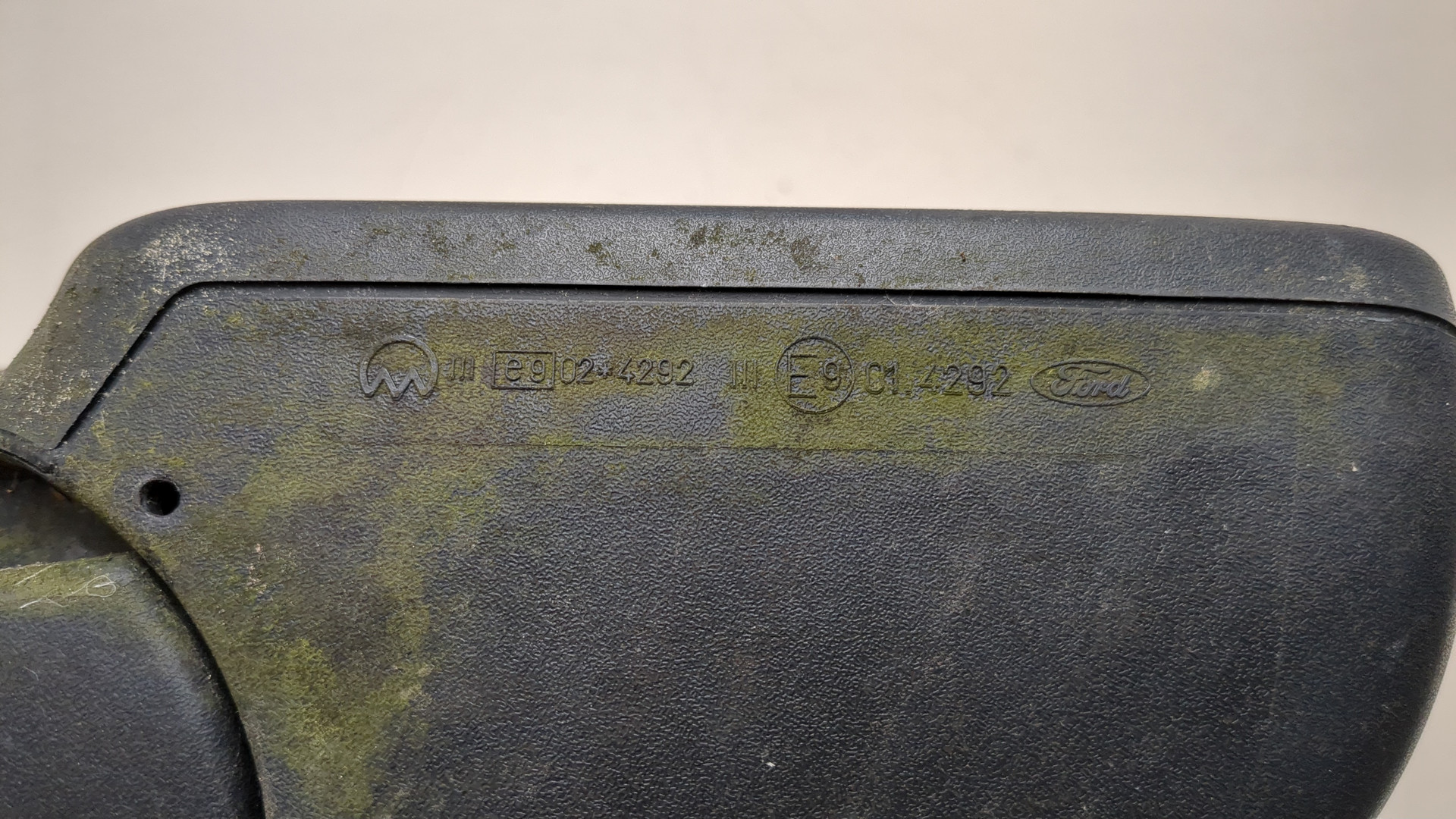 Зеркало правое электрическое