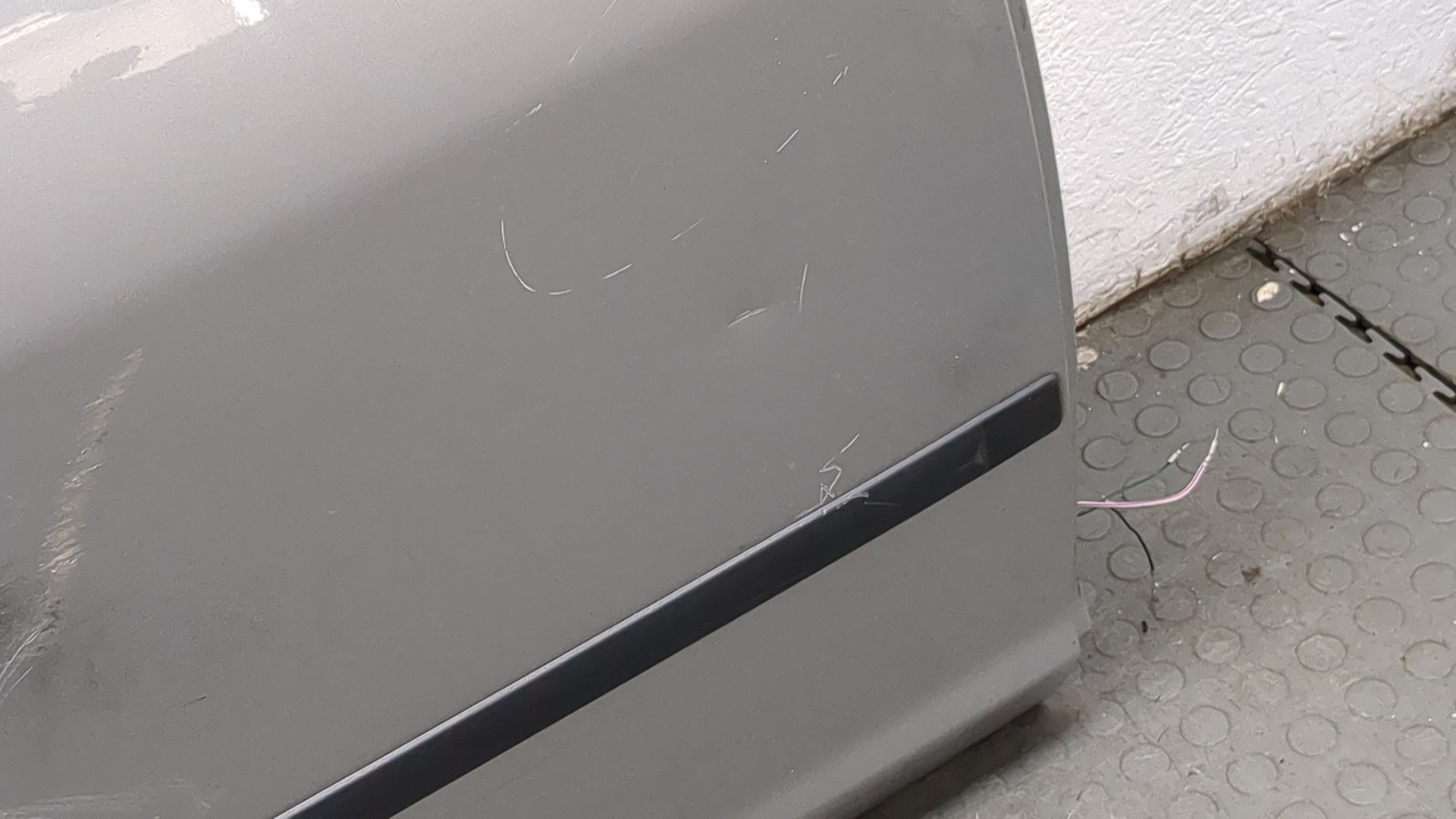 Дверь задняя правая