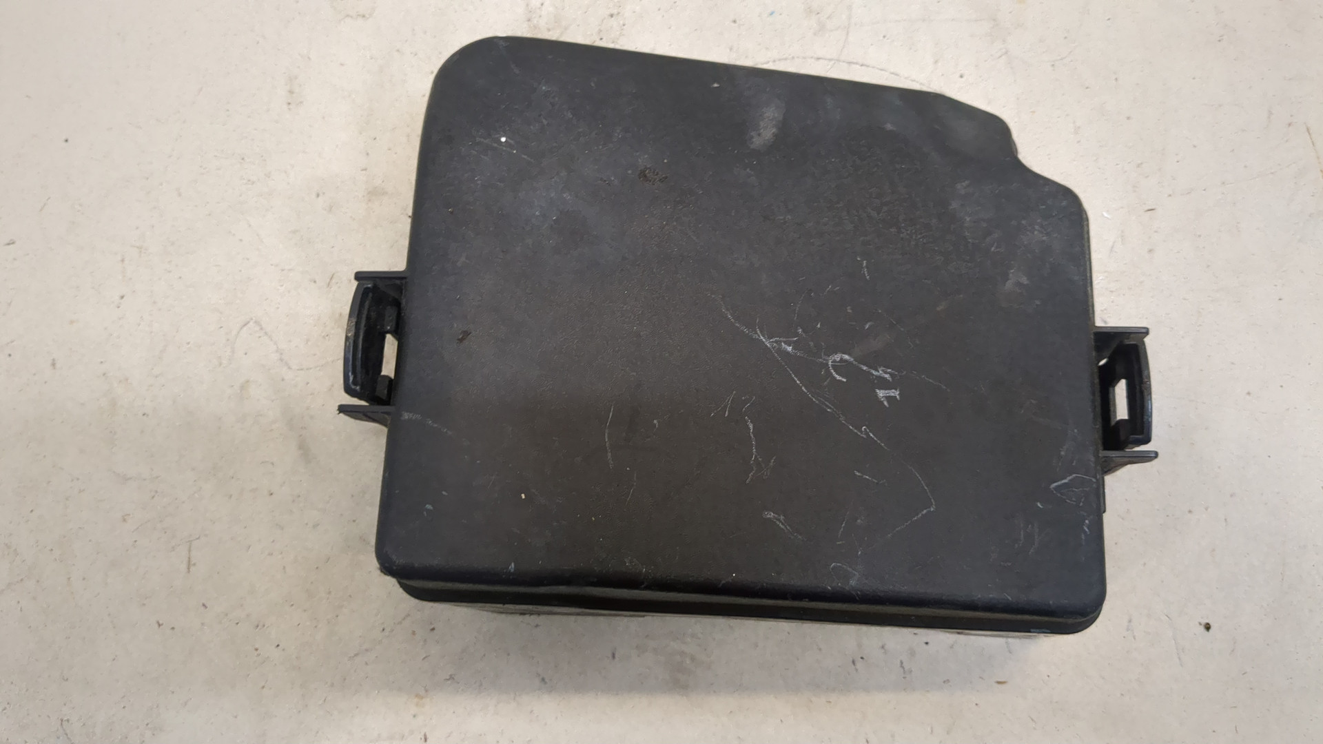 Корпус блока предохранителей