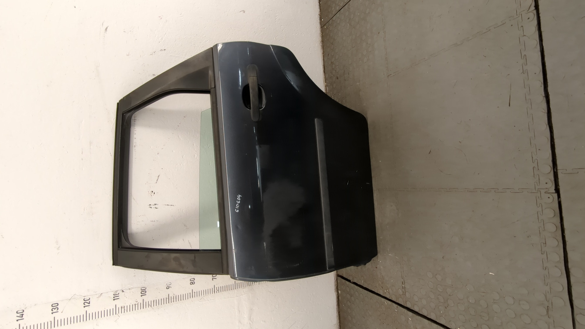 Дверь задняя левая