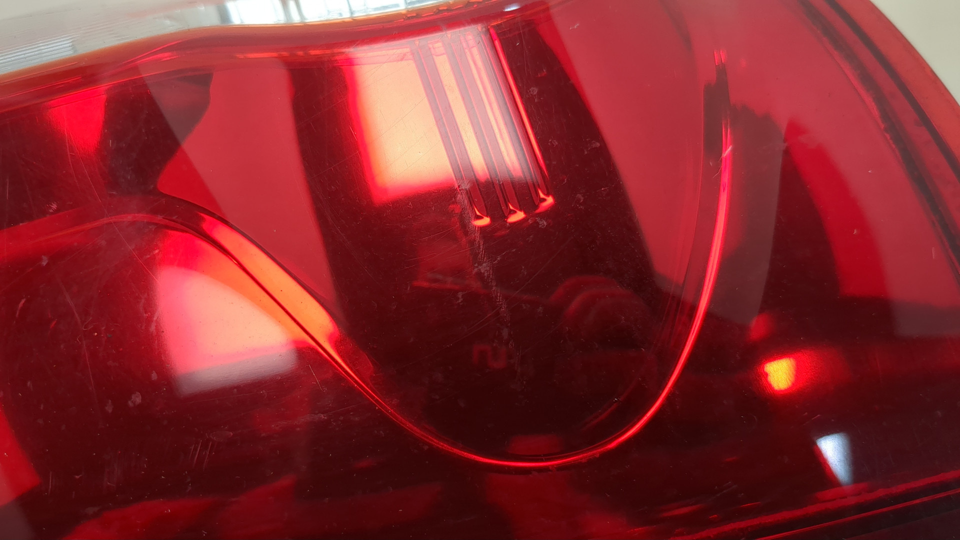 Фонарь задний левый