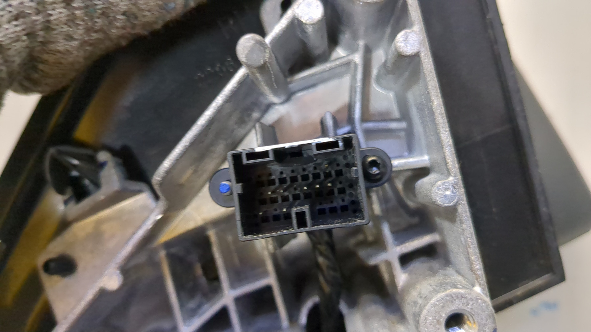 Зеркало правое электрическое