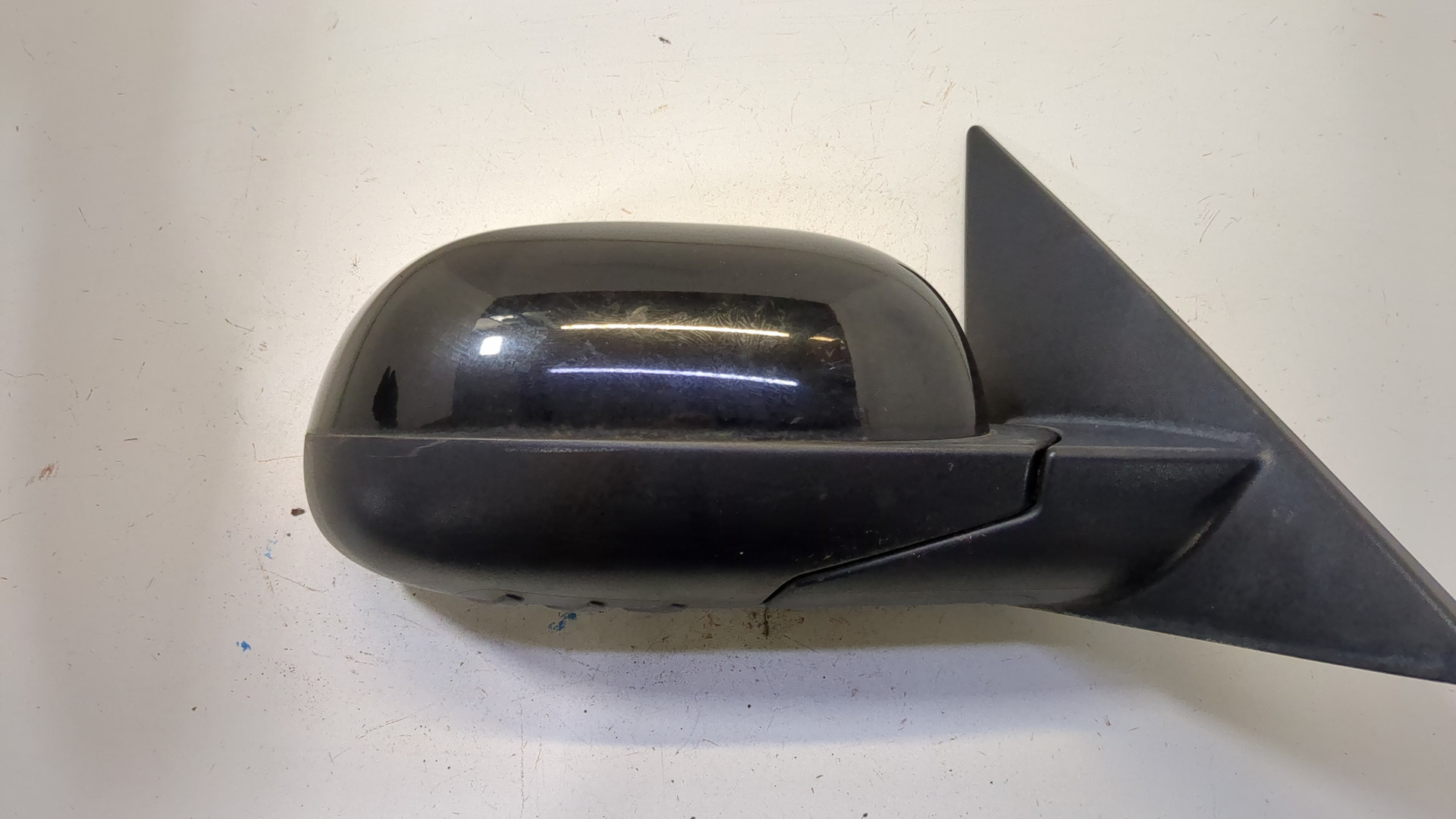 Зеркало правое электрическое