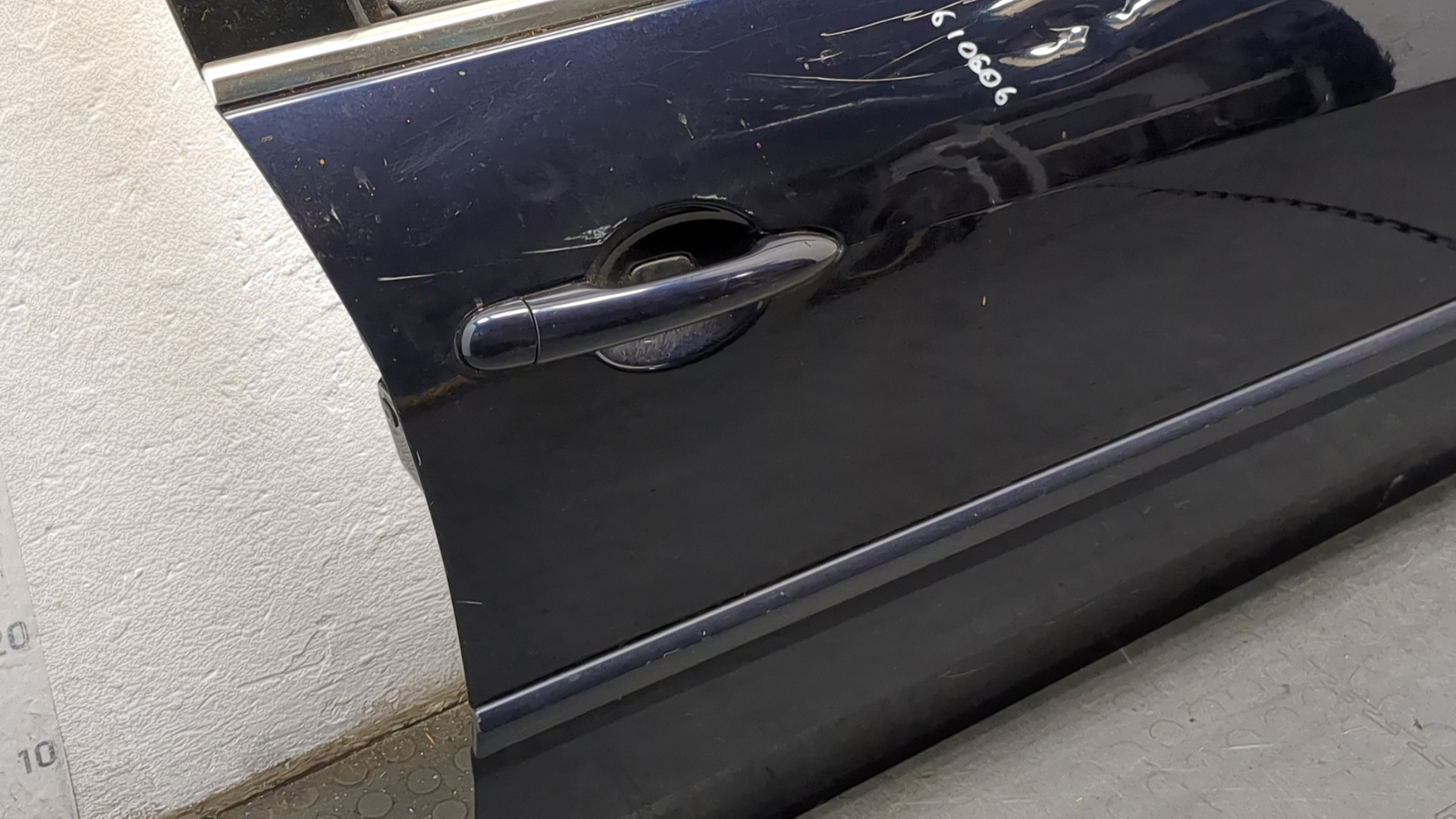 Дверь передняя правая