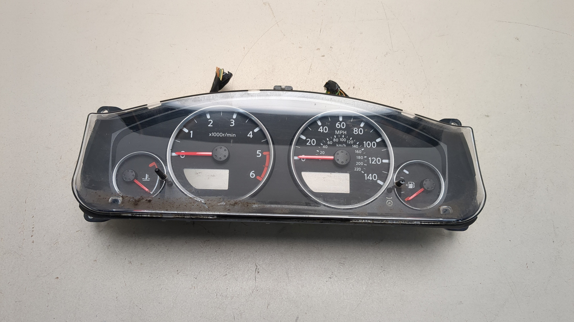 Панель приборов