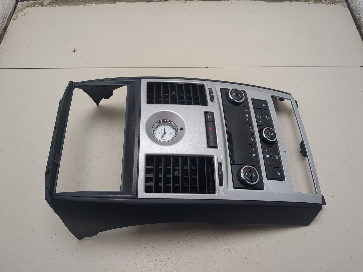 Переключатель отопителя