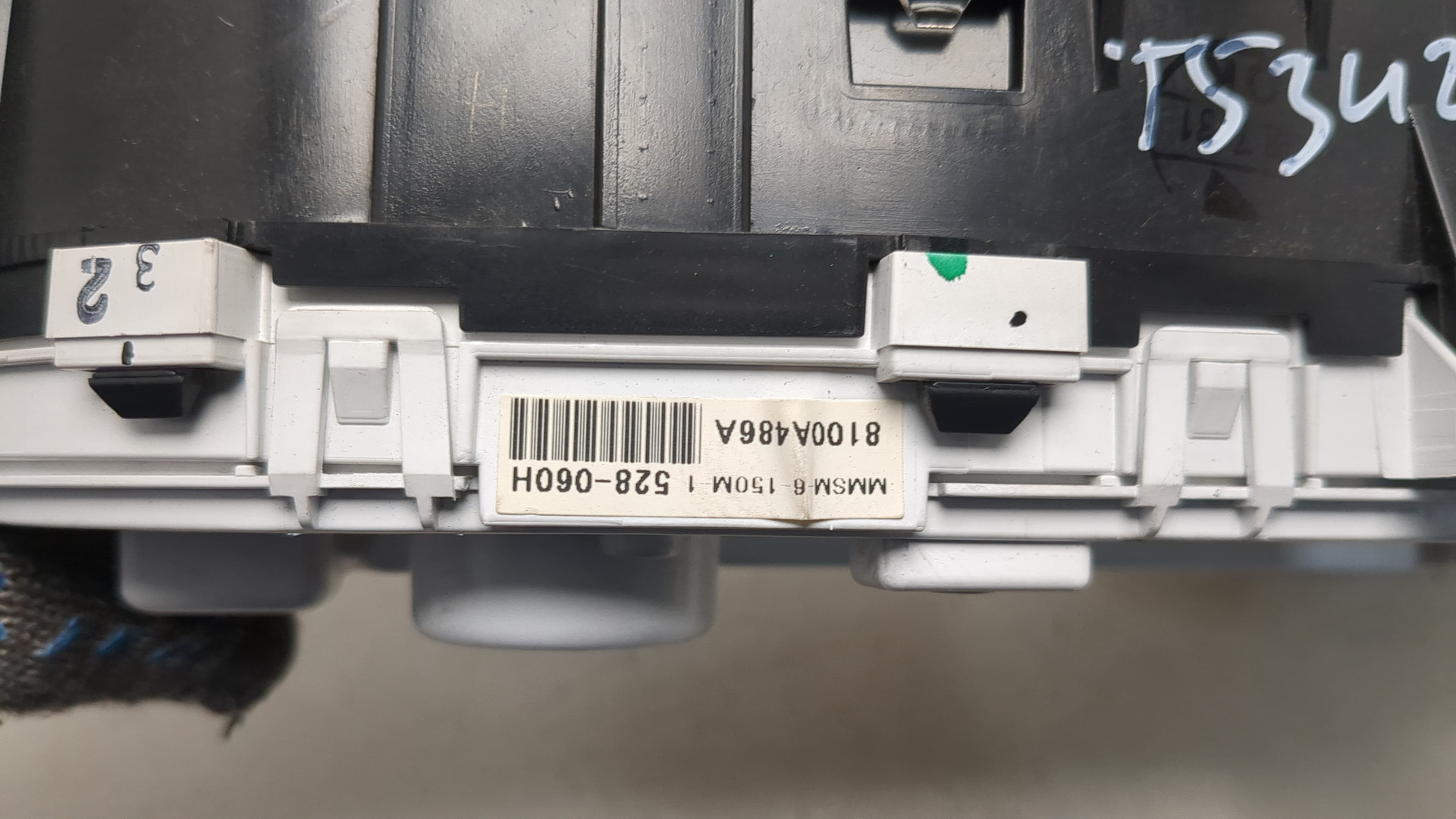 Панель приборов