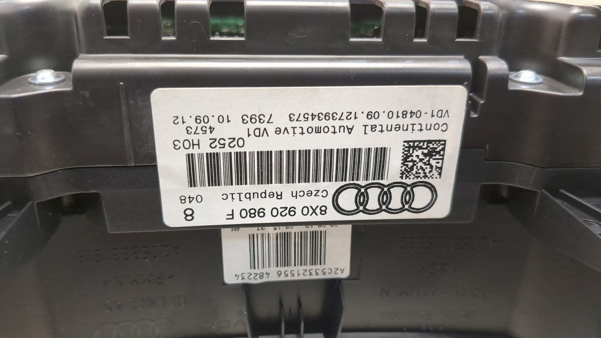 Панель приборов