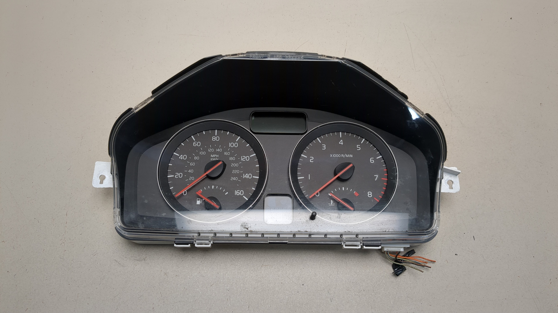 Панель приборов