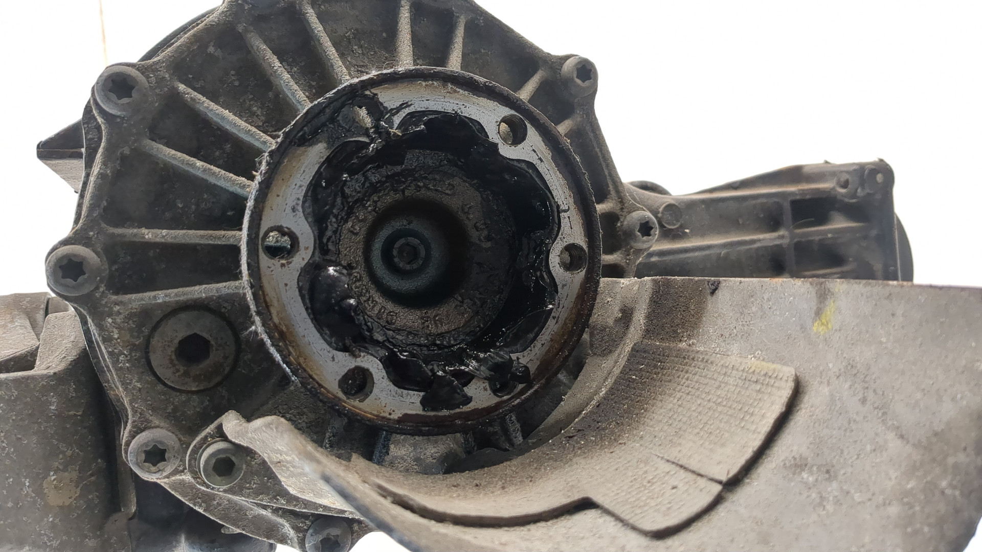 Редуктор заднего моста