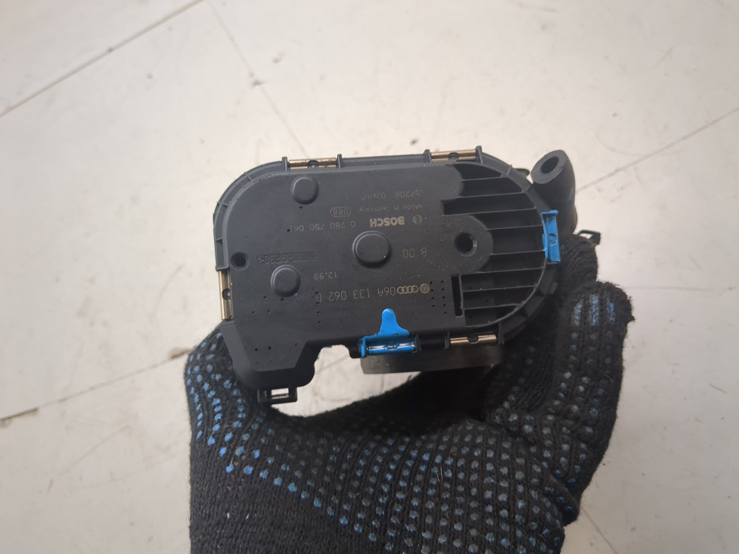 Заслонка дроссельная электрическая