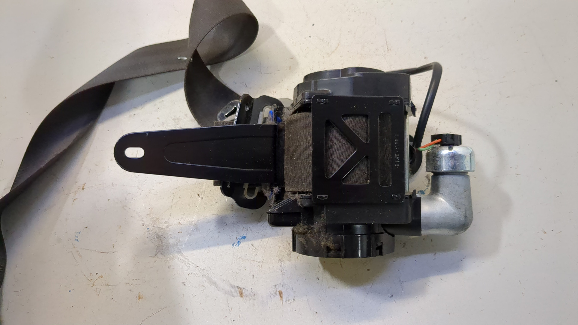 Ремень безопасности