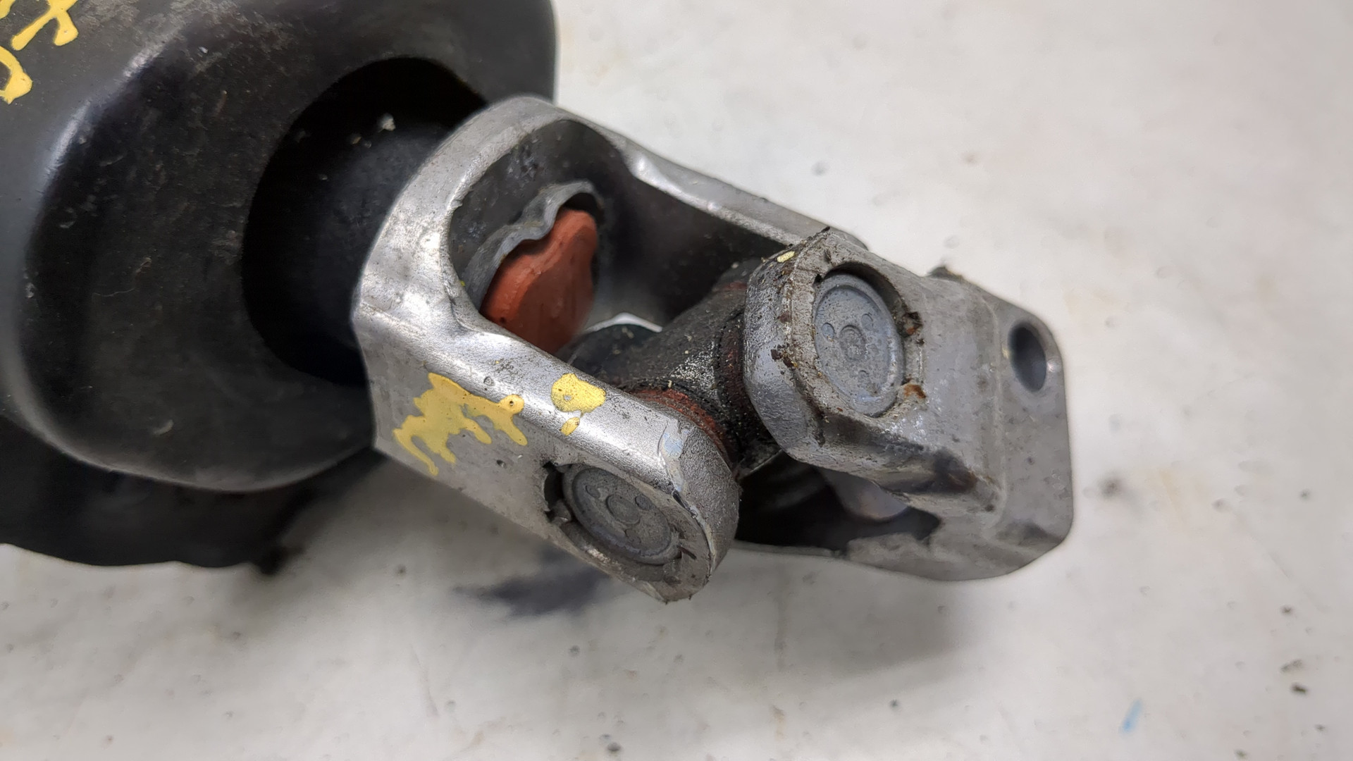 Кардан рулевой