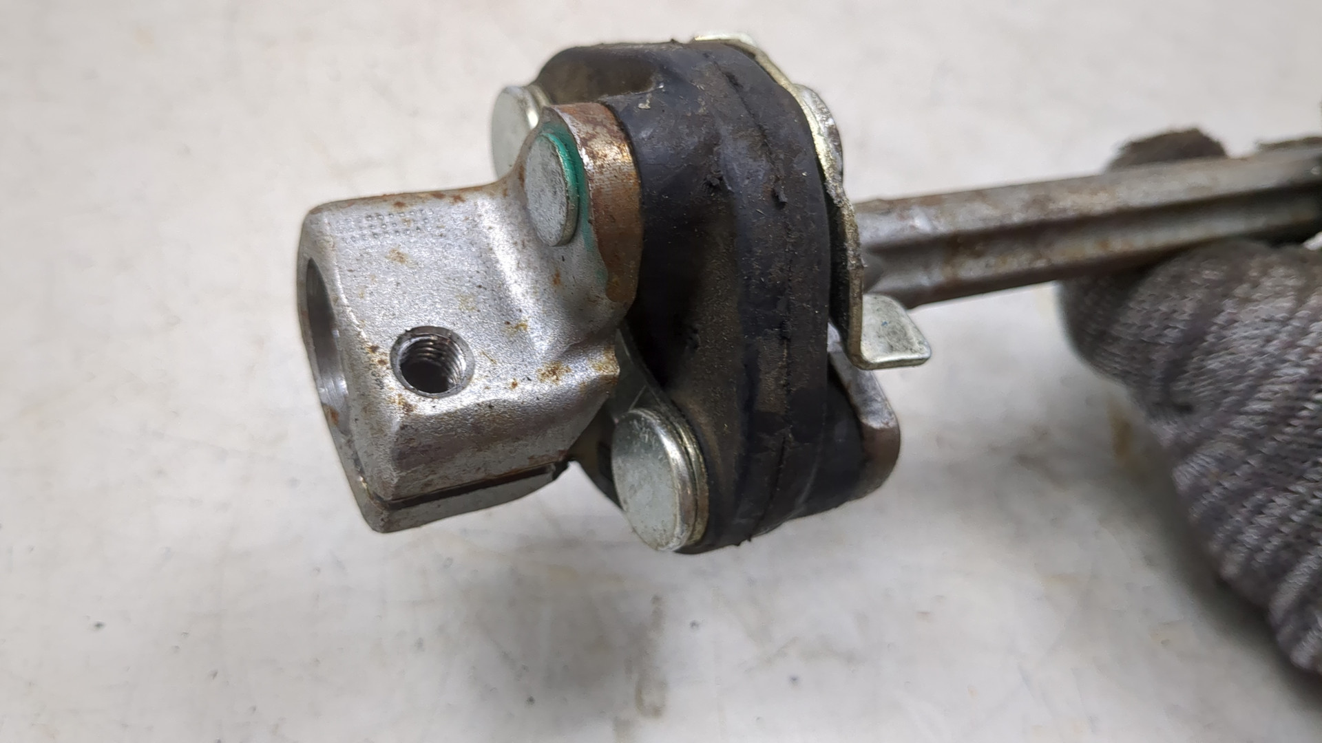 Кардан рулевой