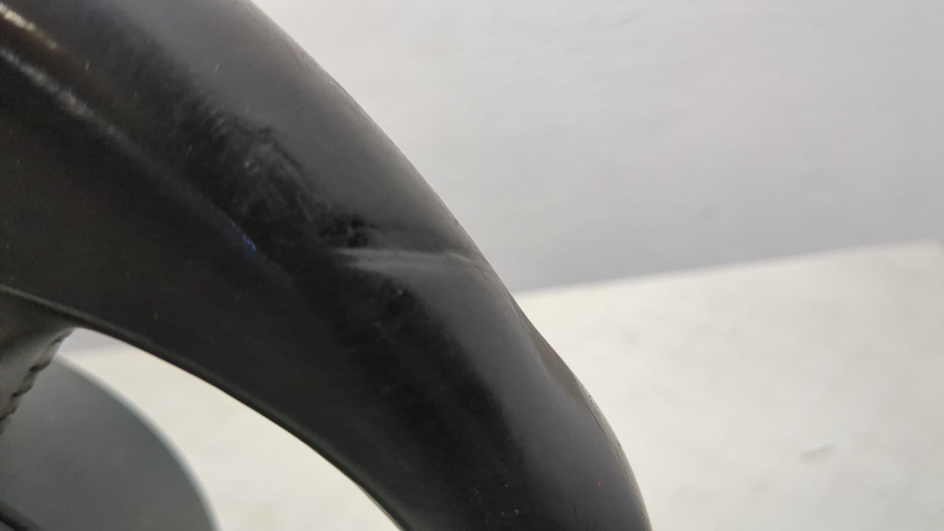 Рулевое колесо (руль)