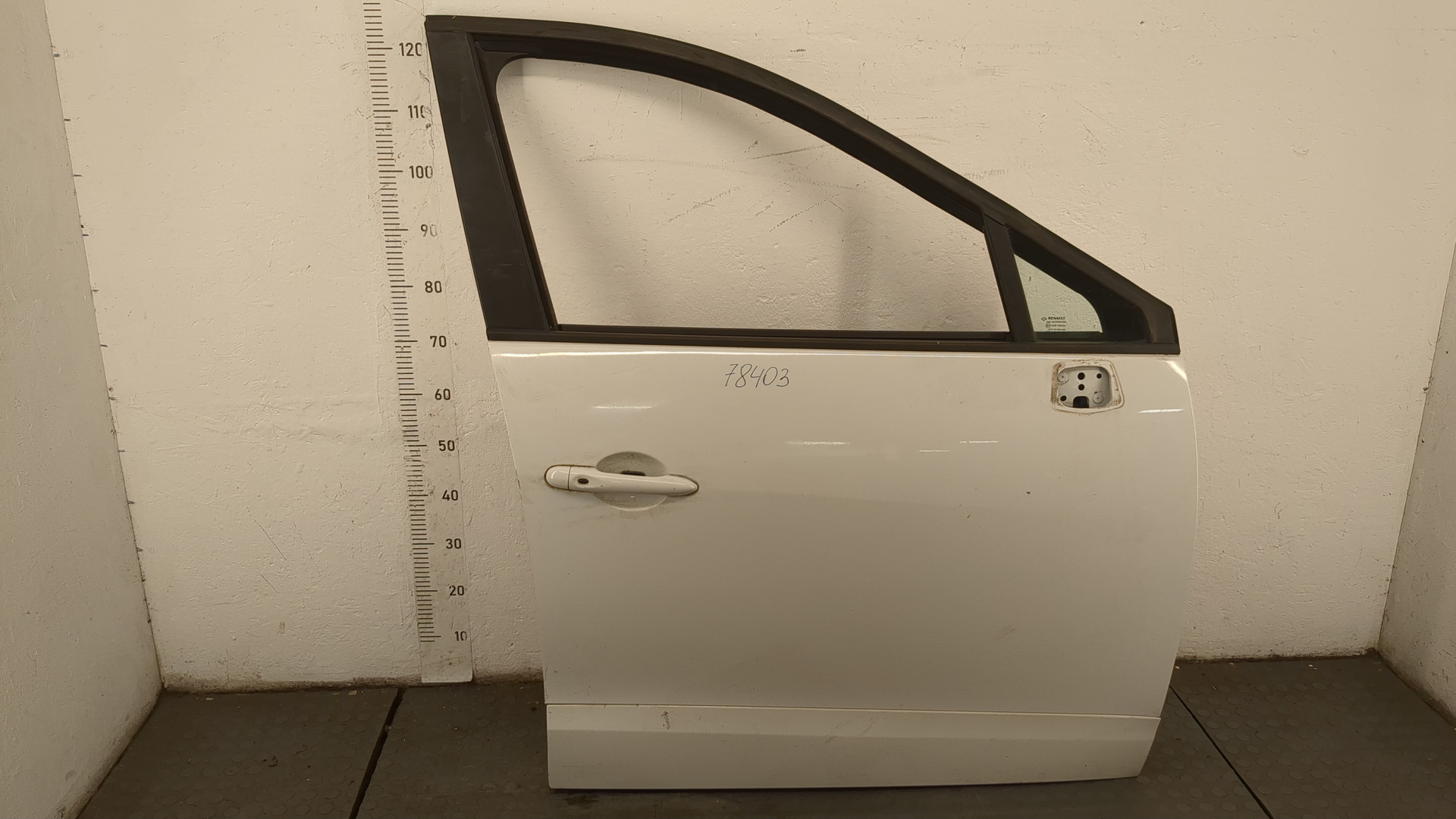 Дверь передняя правая