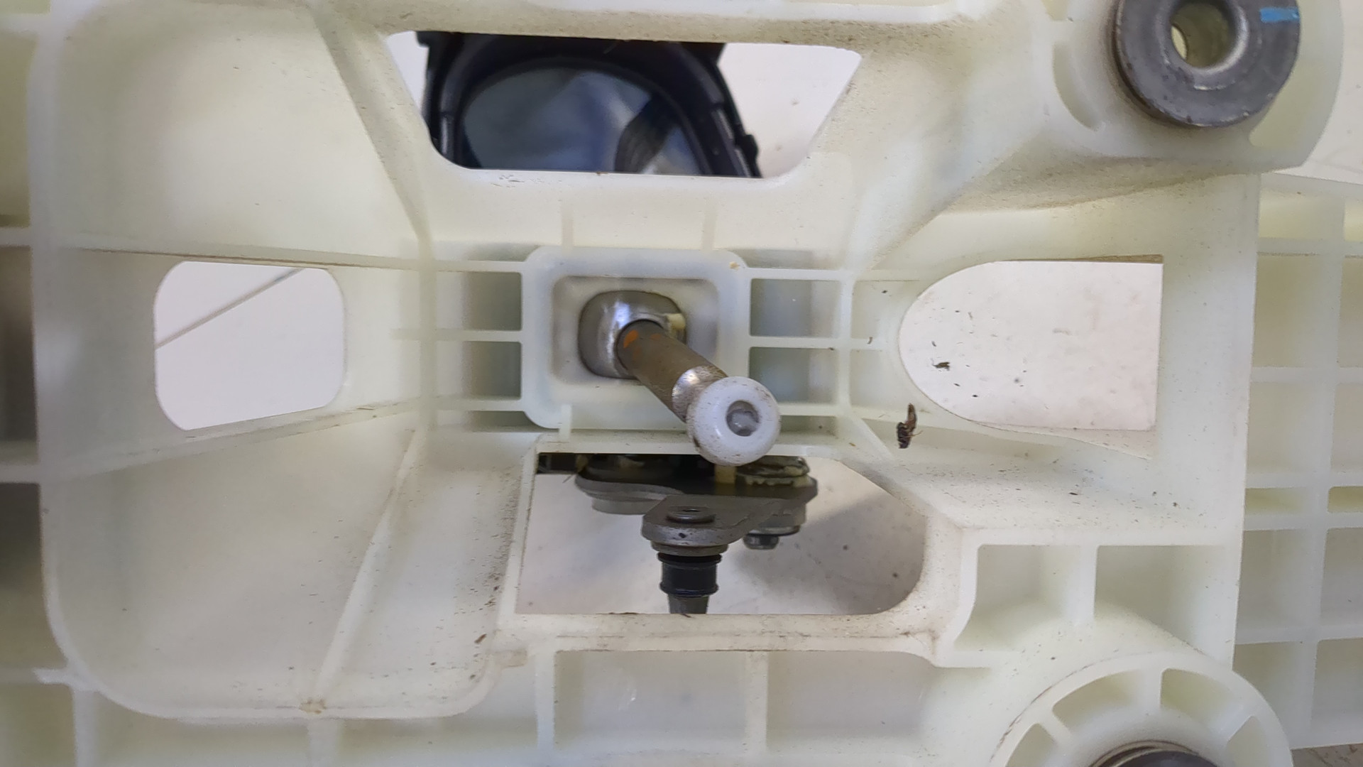 Кулиса МКПП / АКПП