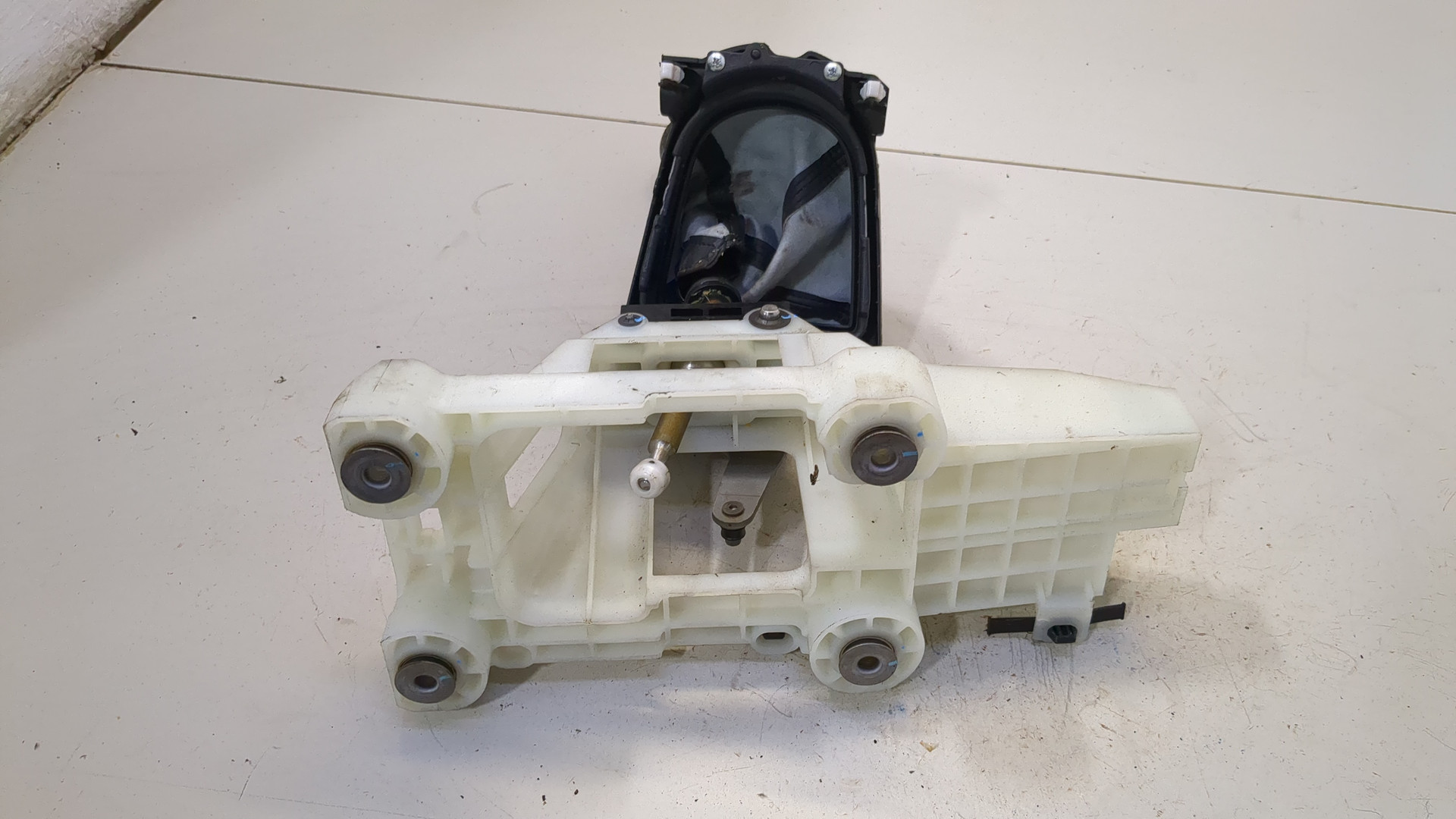 Кулиса МКПП / АКПП