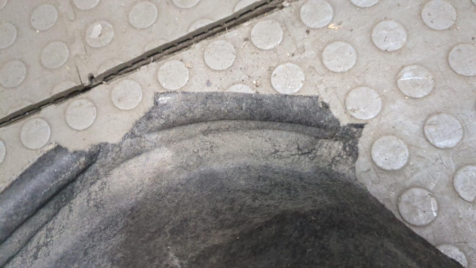 Локер передний левый