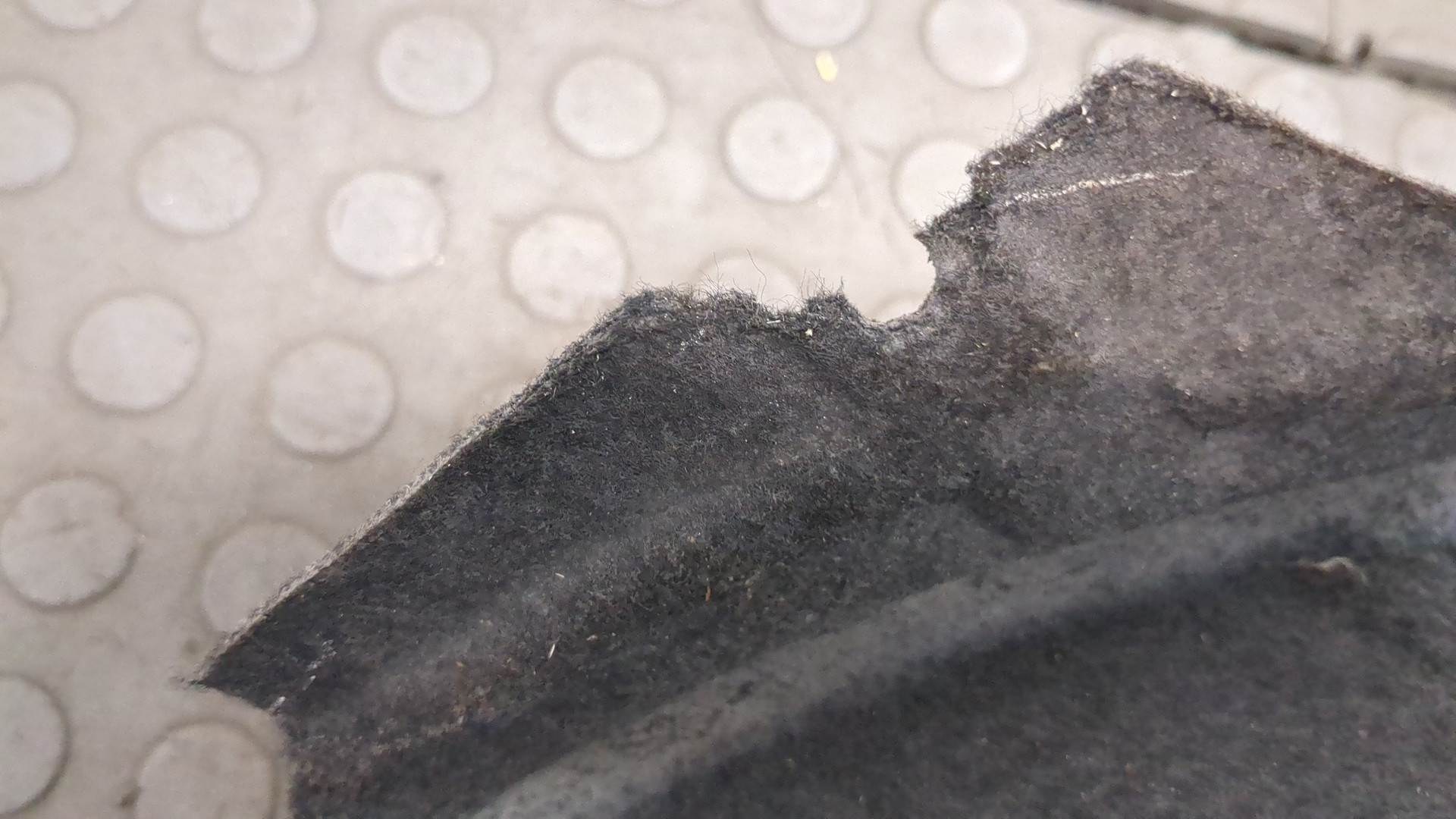 Локер передний левый