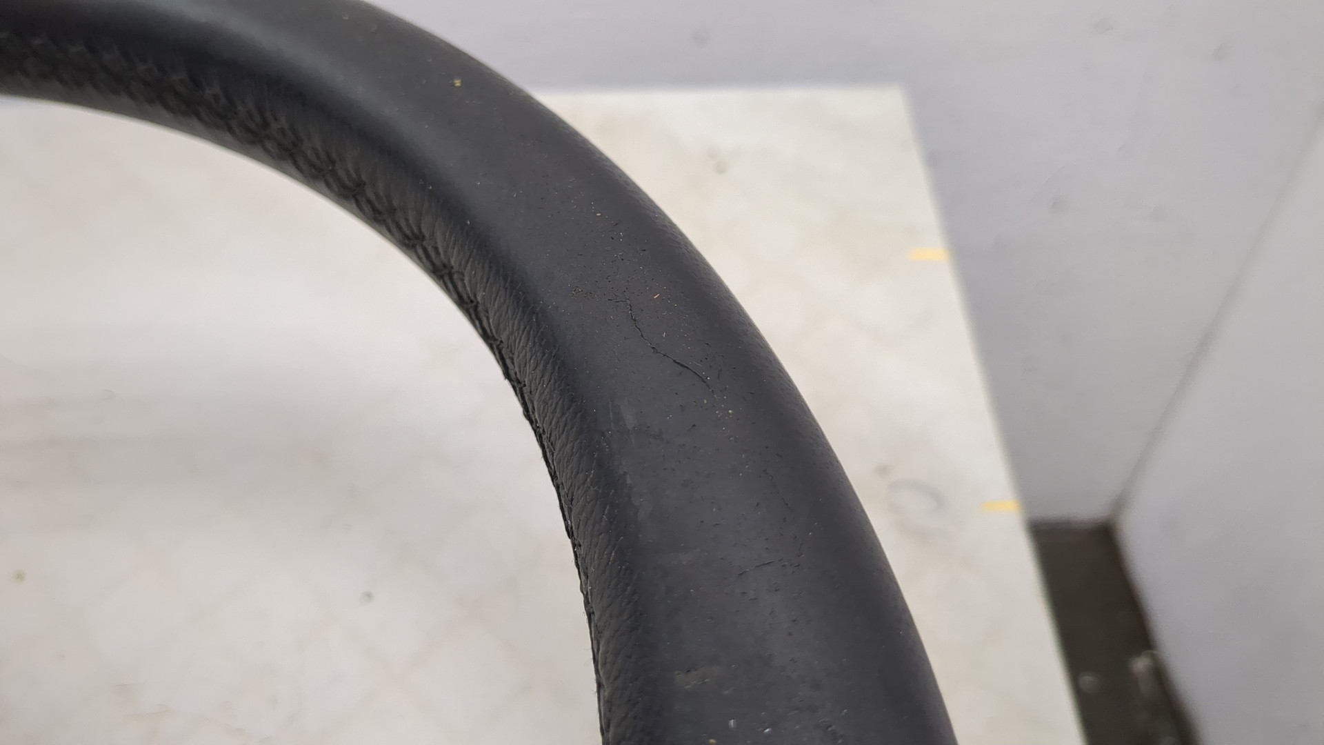 Рулевое колесо (руль)