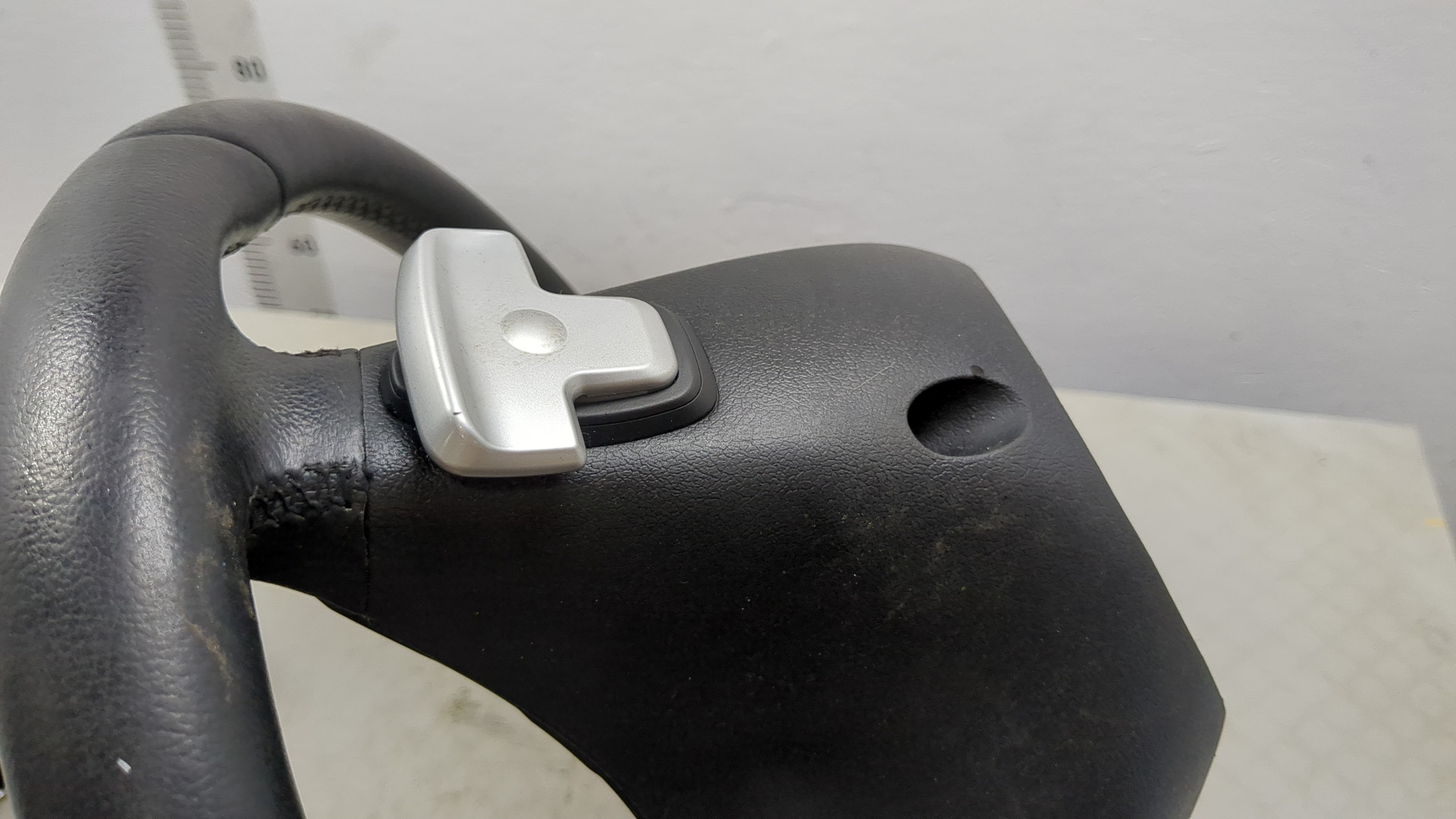 Рулевое колесо (руль)