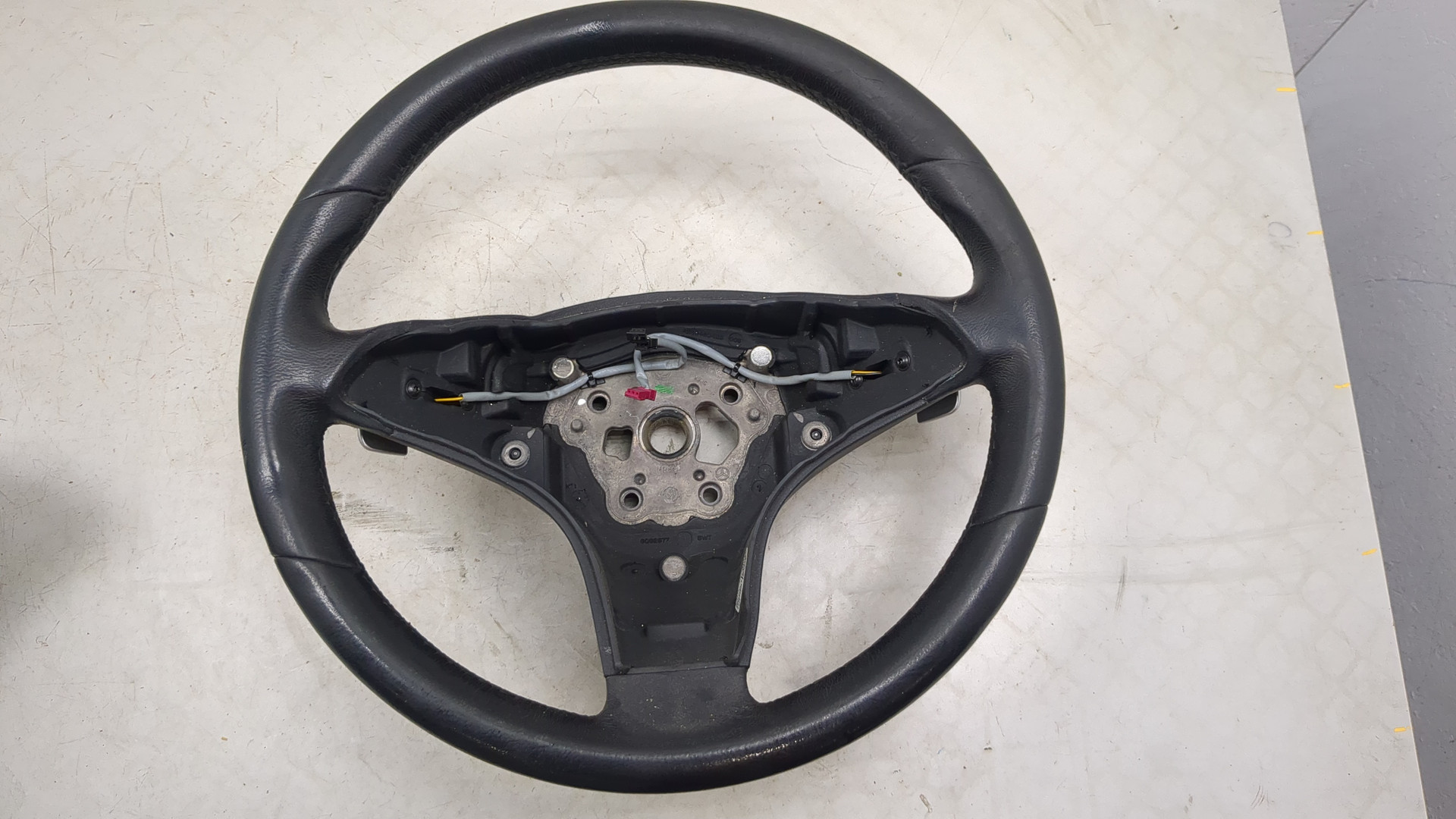 Рулевое колесо (руль)