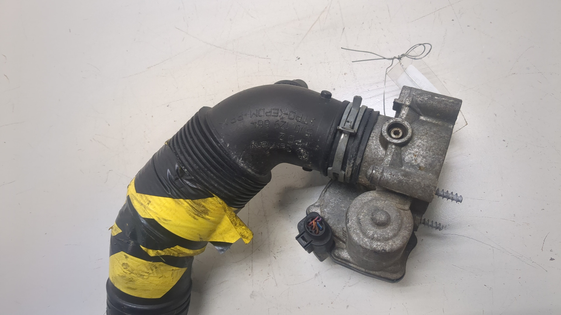 Заслонка дроссельная электрическая