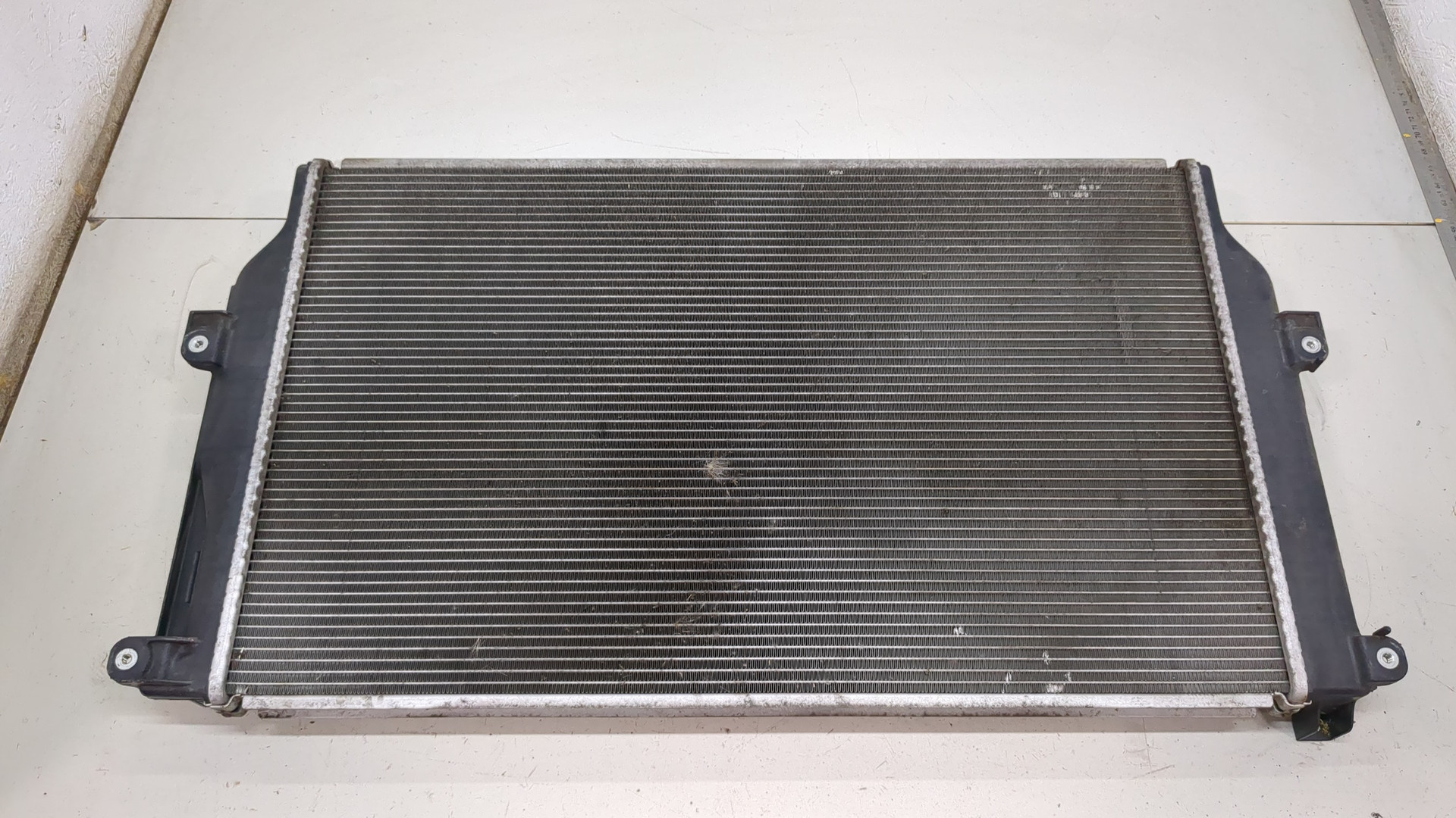 Радиатор охлаждения двигателя основной