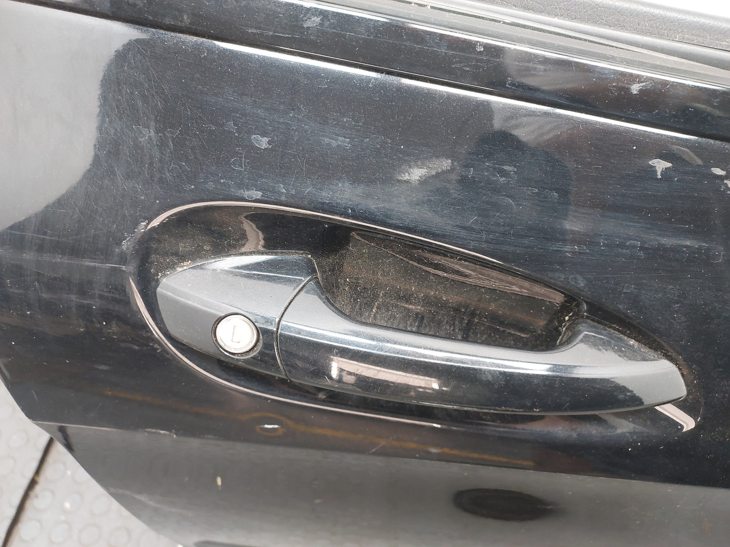 Дверь передняя правая