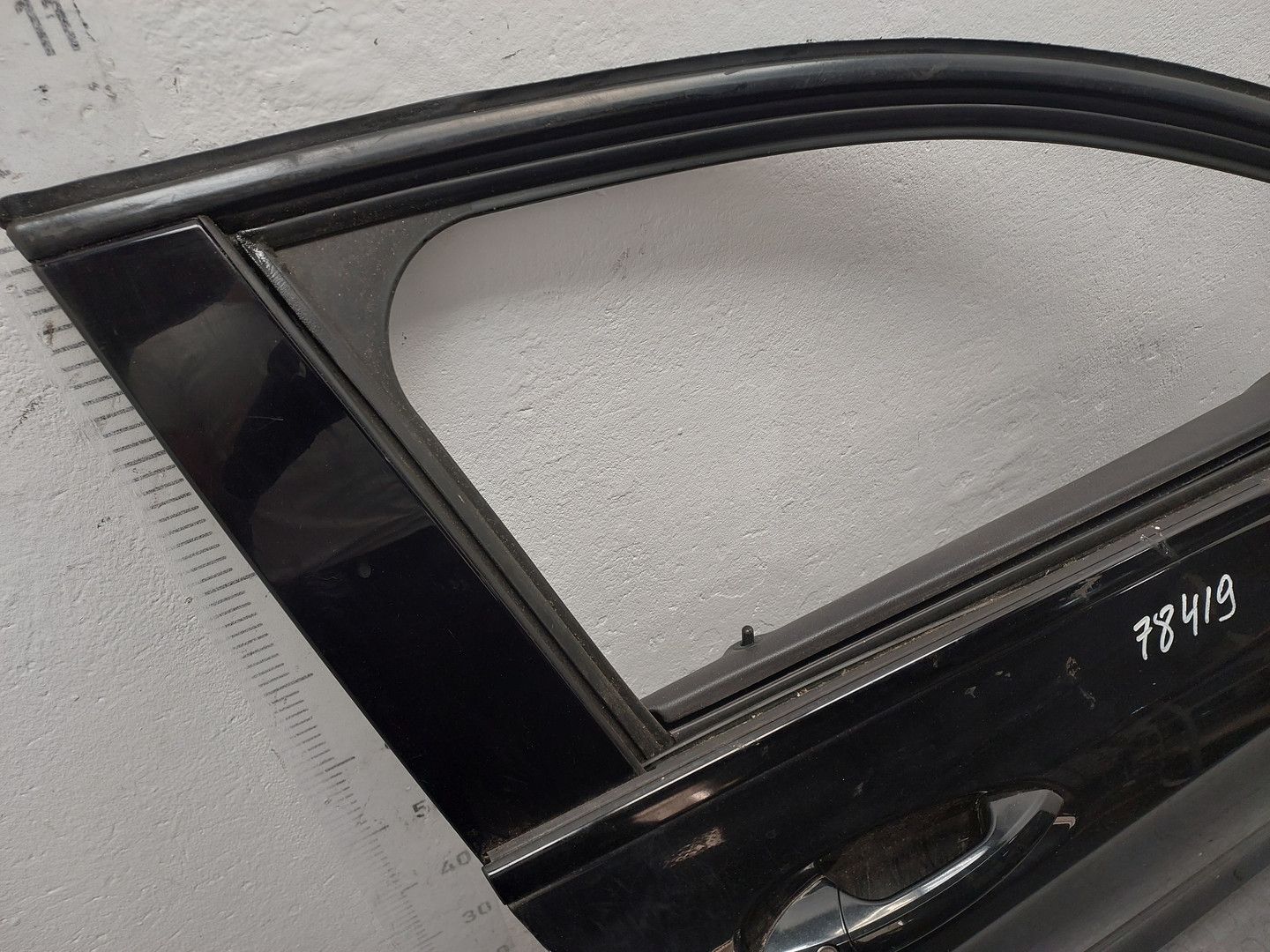 Дверь передняя правая