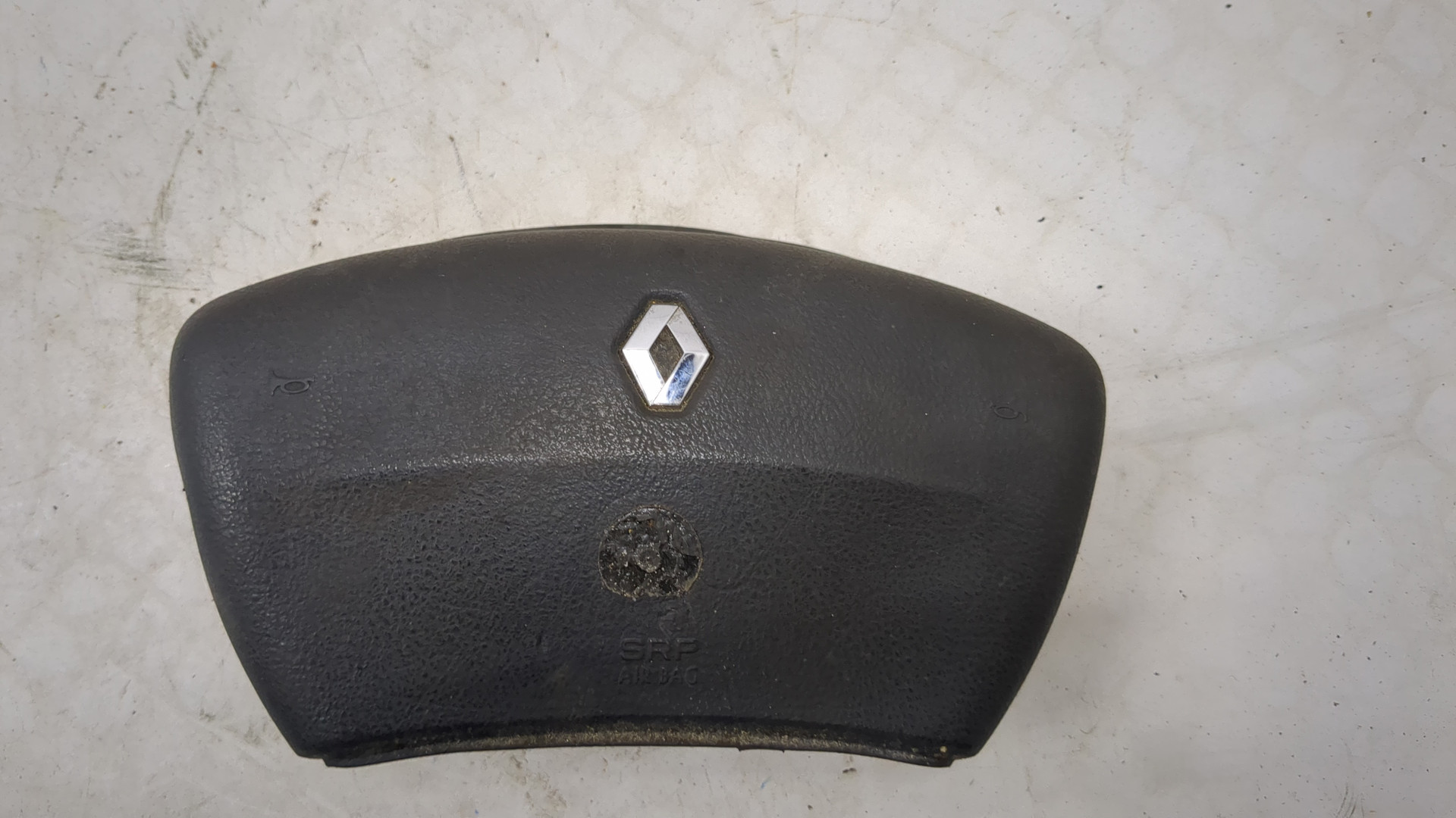 Подушка безопасности в рулевое колесо