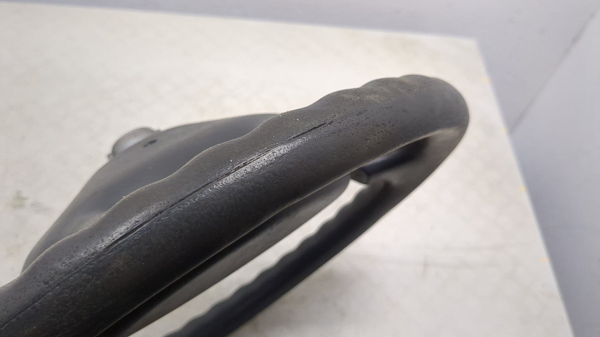 Рулевое колесо (руль)