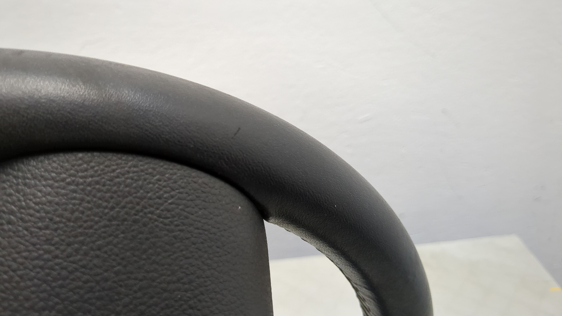 Рулевое колесо (руль)