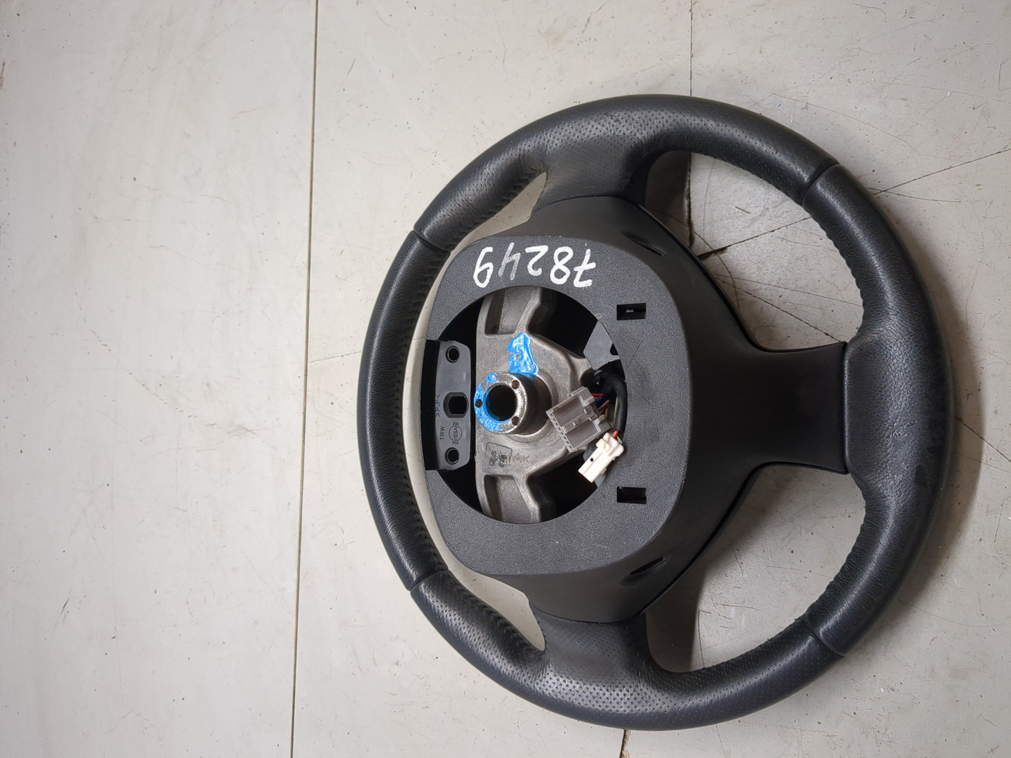 Рулевое колесо (руль)